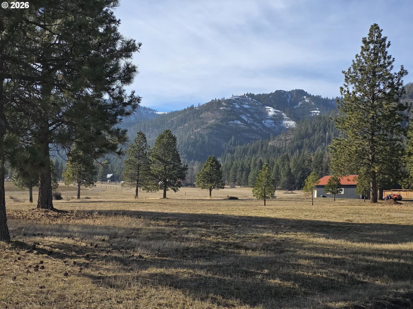 Listing photo 1 of 6