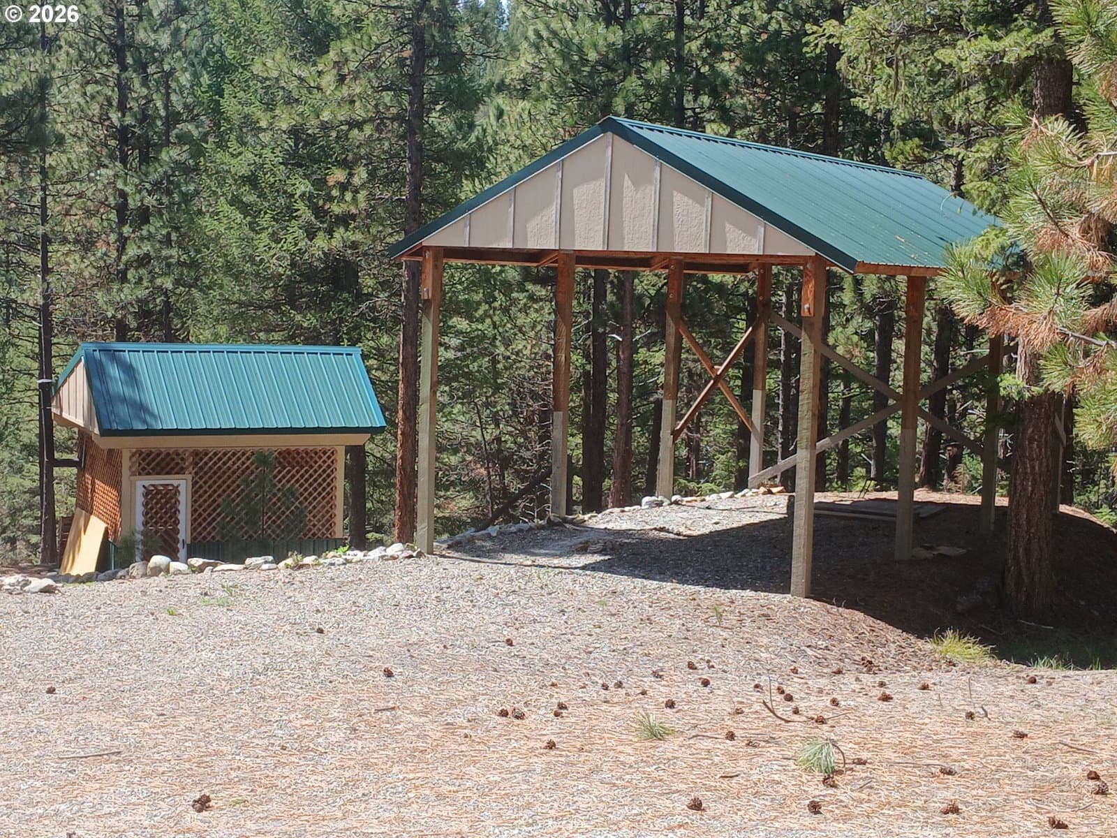 Listing photo 1 of 6