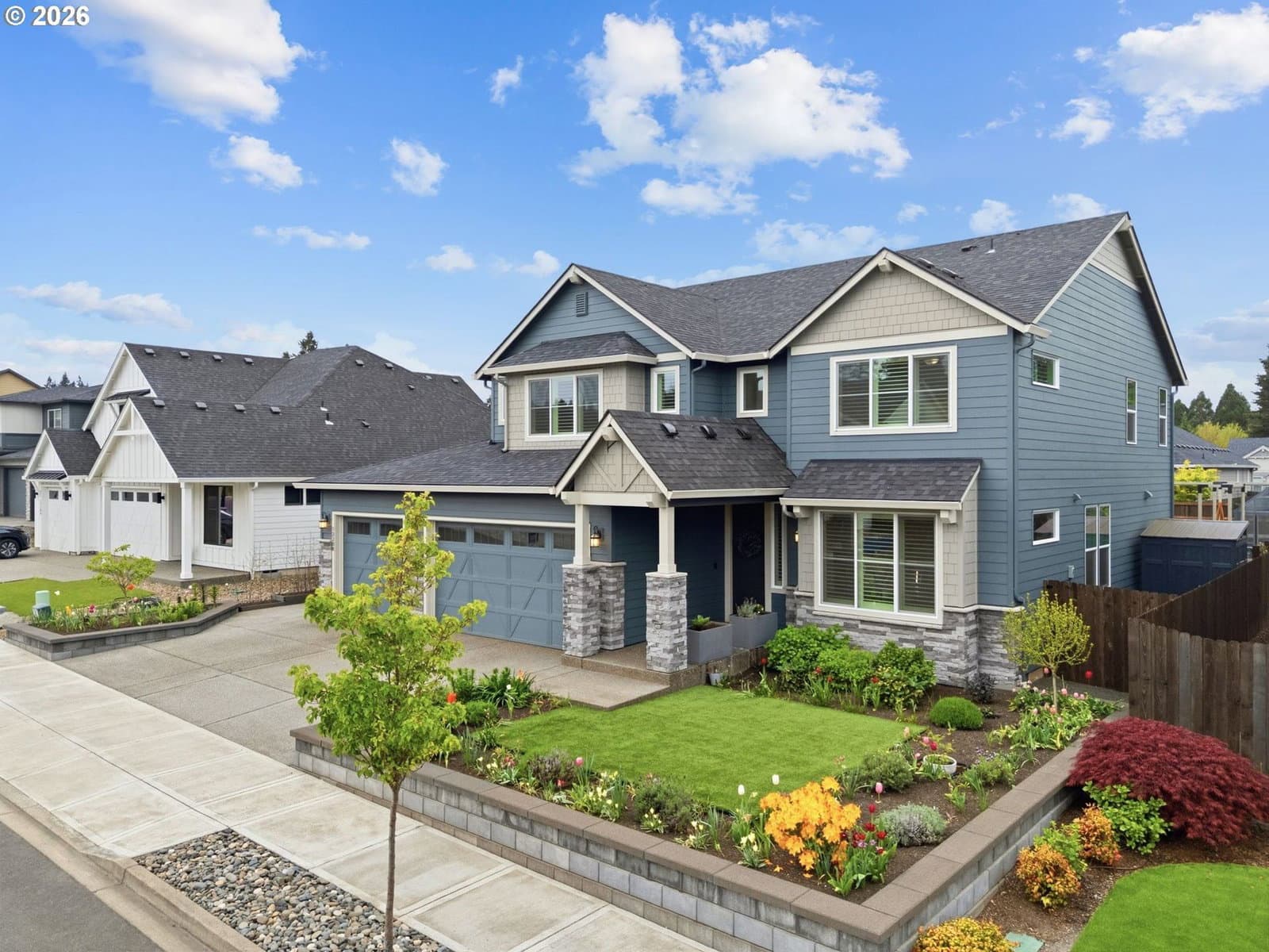 Listing photo 1 of 6