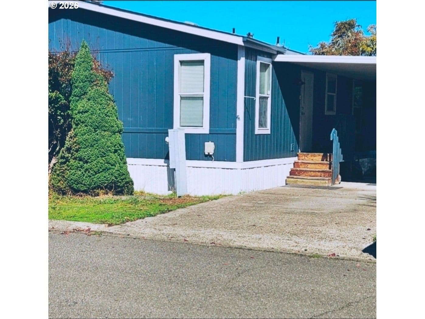 Listing photo 1 of 6