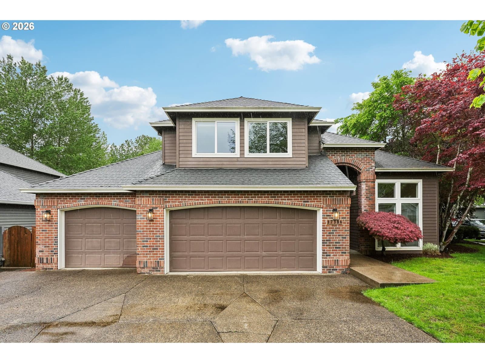 Listing photo 1 of 6