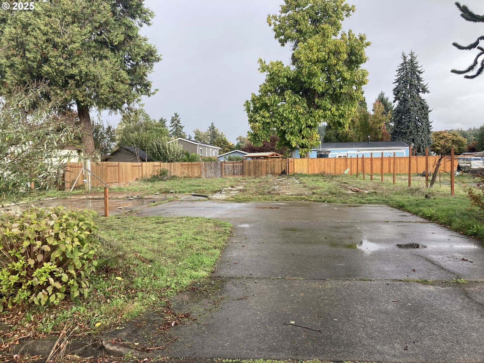 Listing photo 1 of 5