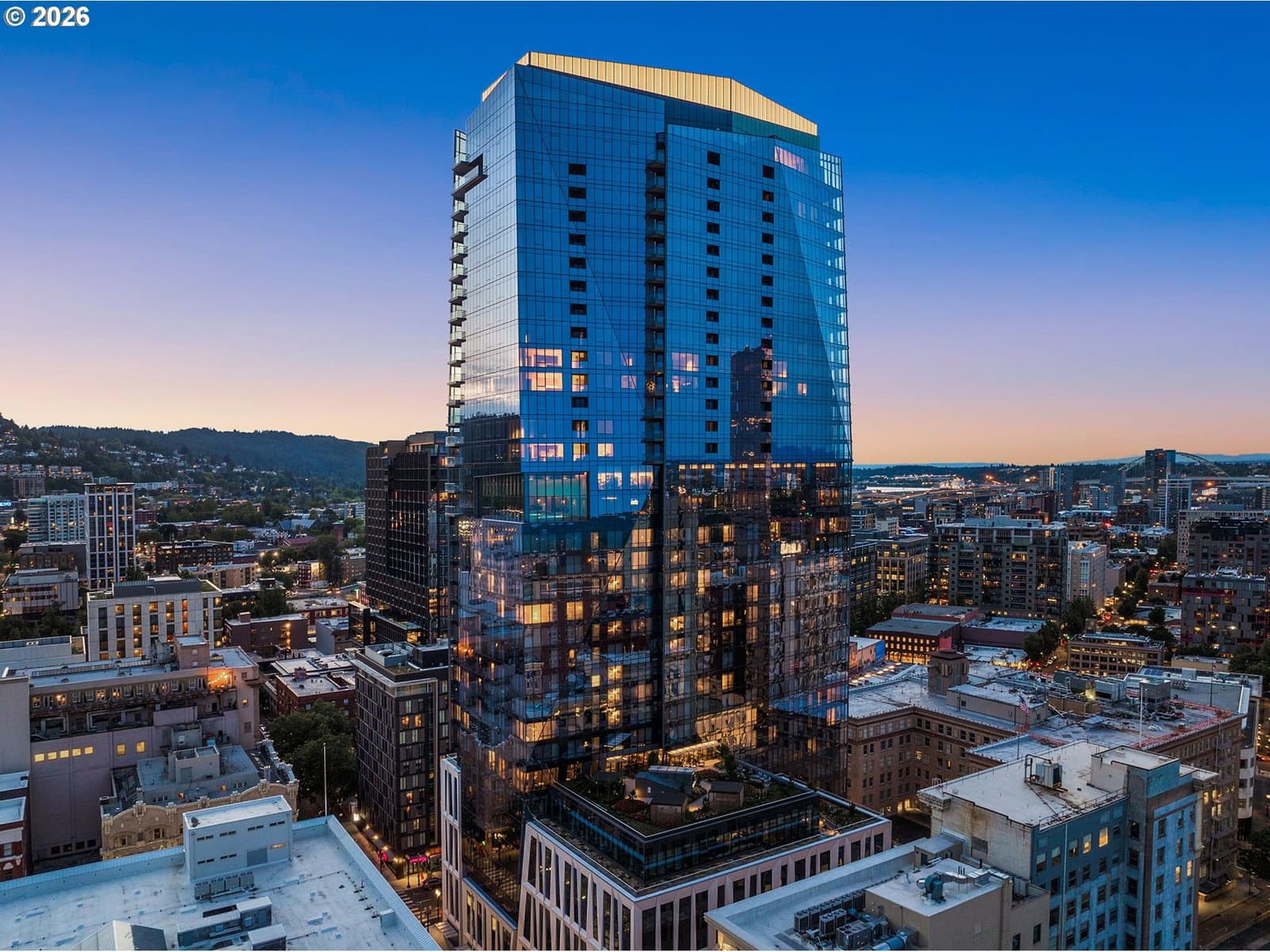 Listing photo 1 of 6