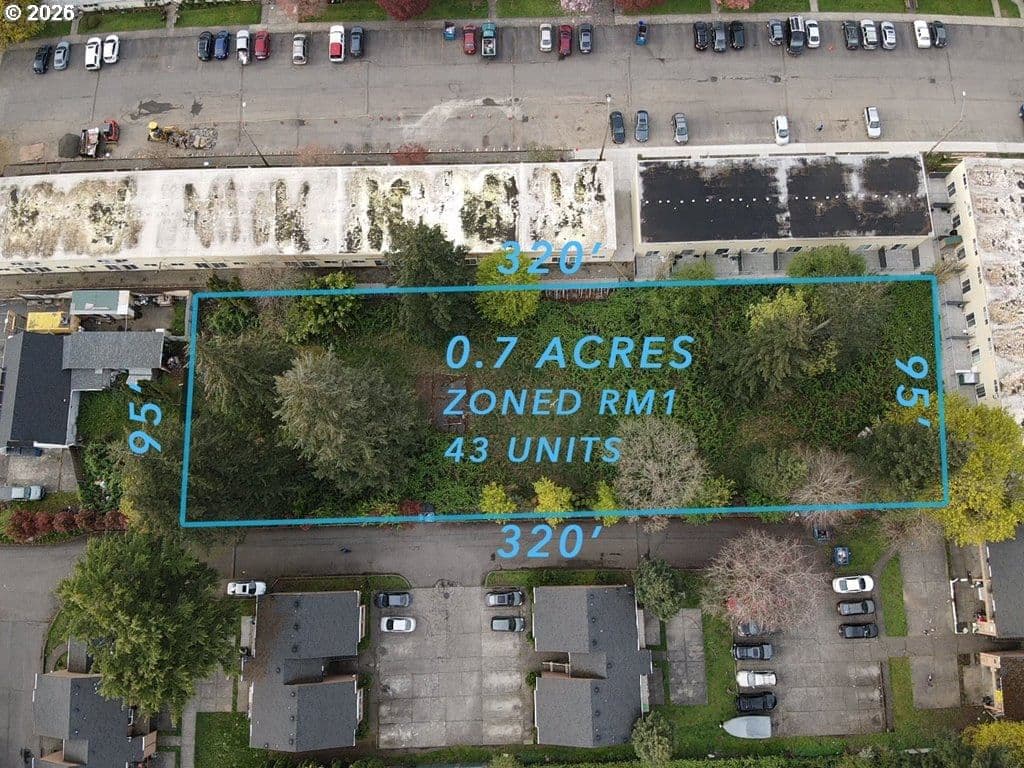 Listing photo 1 of 6