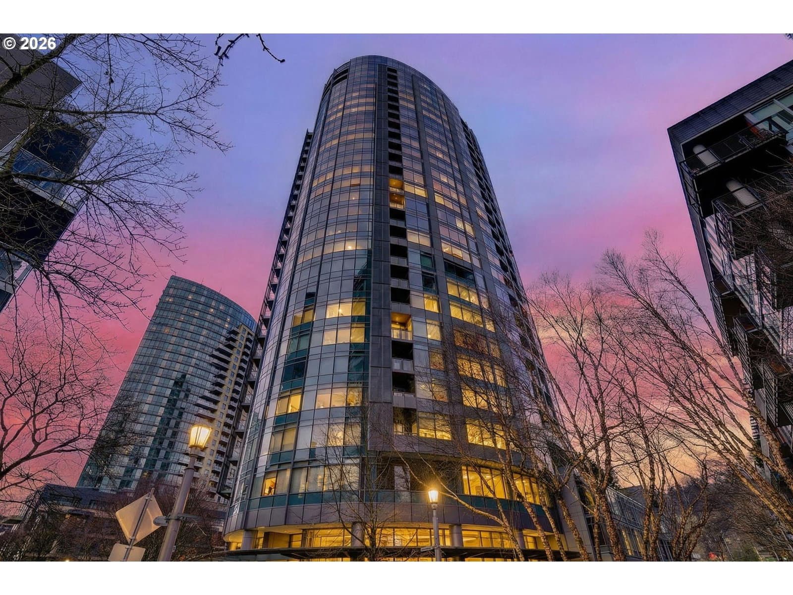 Listing photo 1 of 6