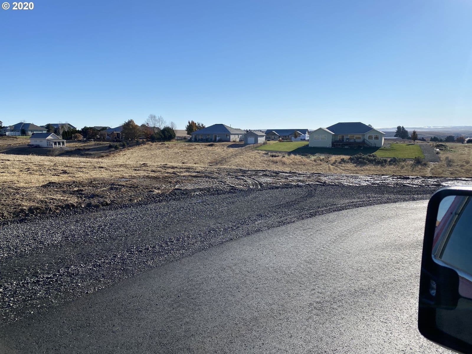 Listing photo 1 of 2