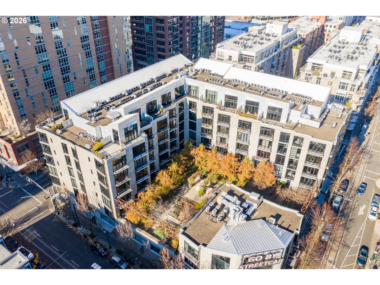 Listing photo 1 of 6