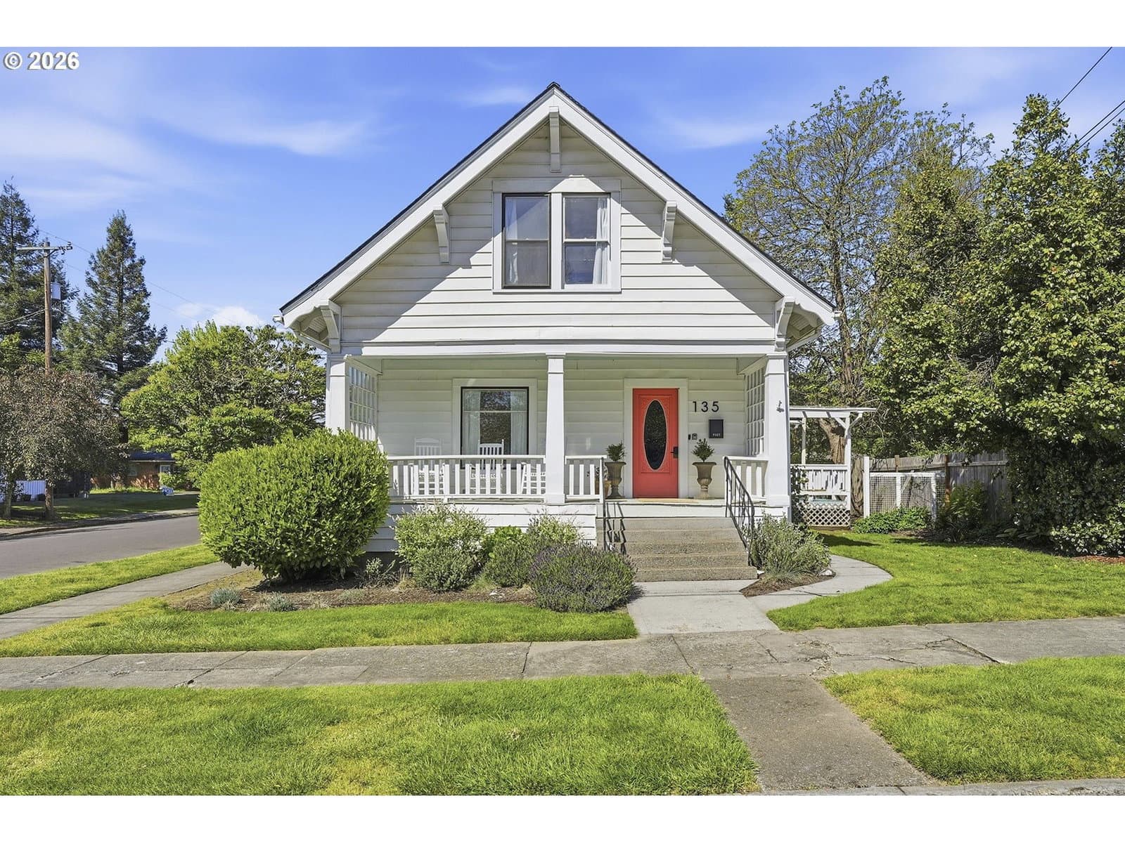 Listing photo 1 of 6