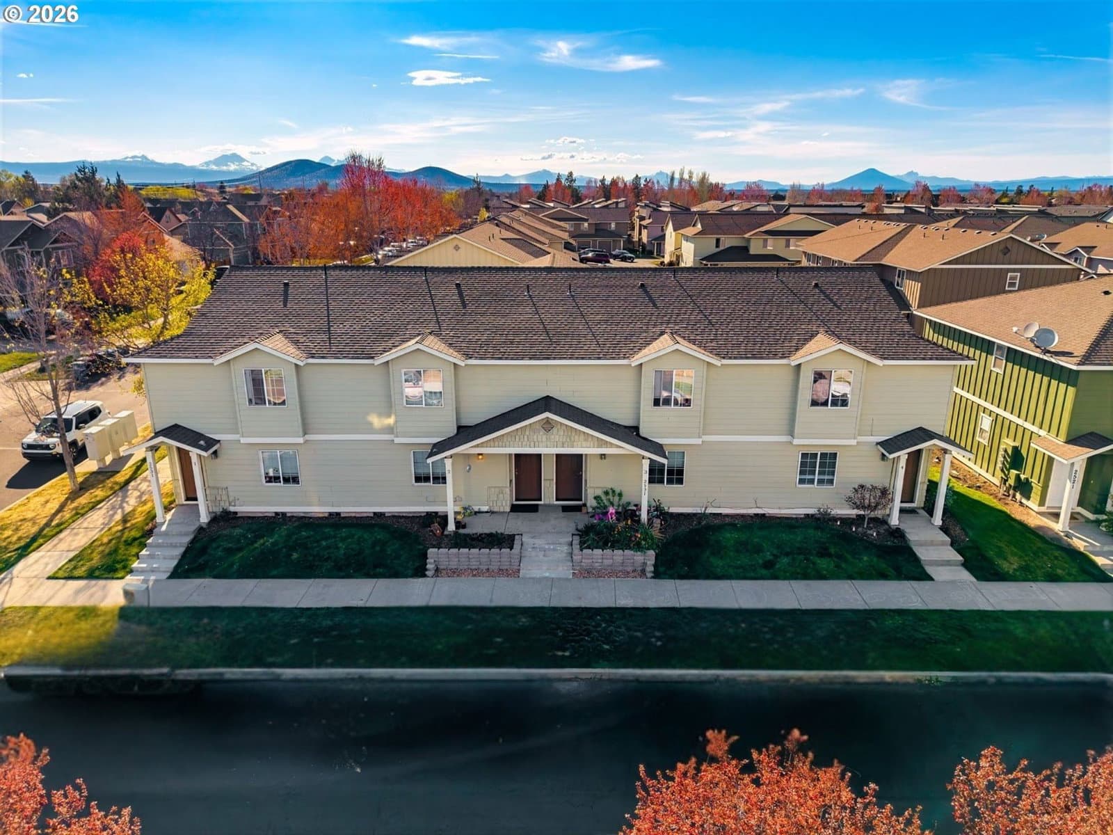 Listing photo 1 of 6