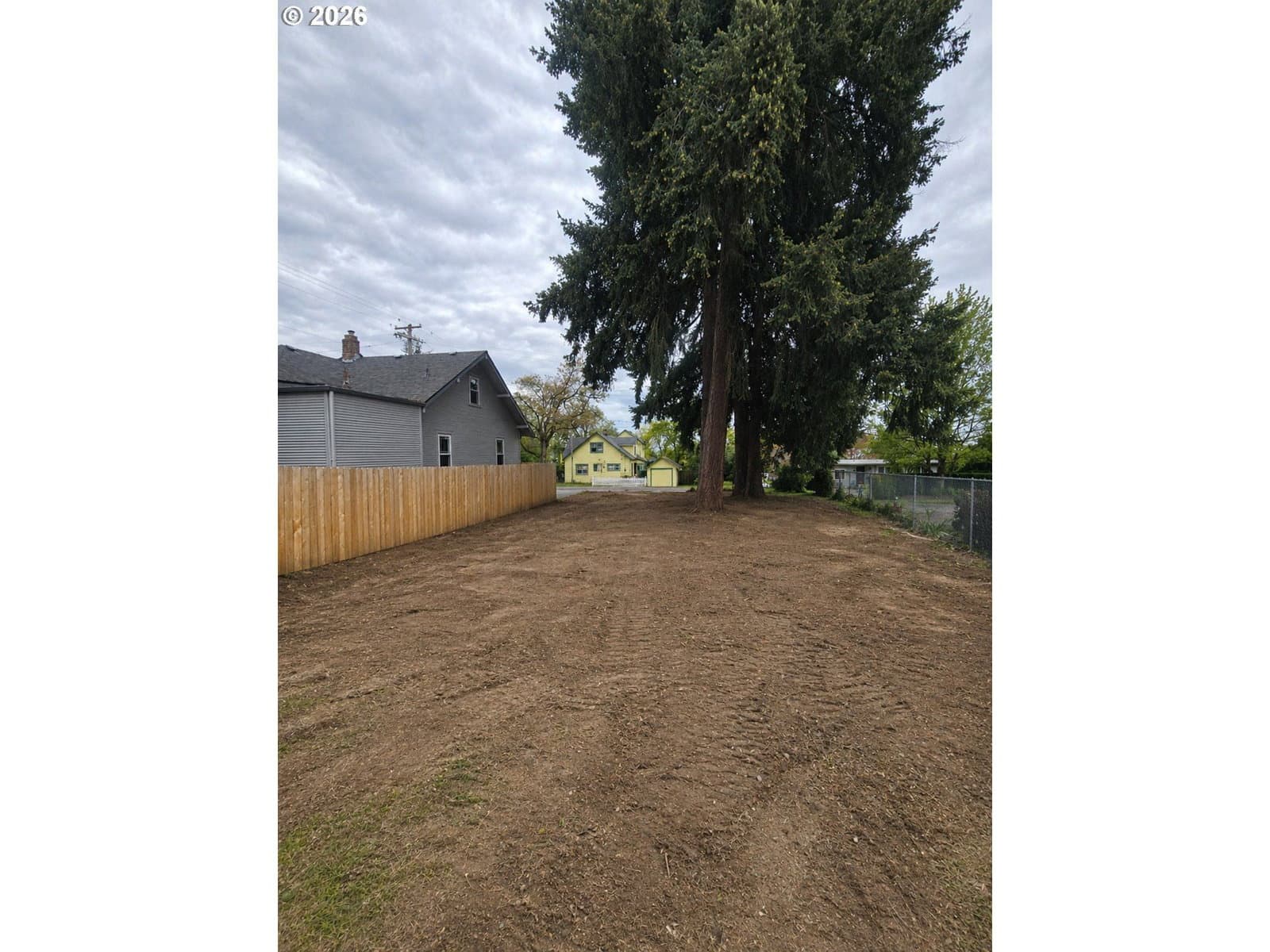 Listing photo 1 of 1