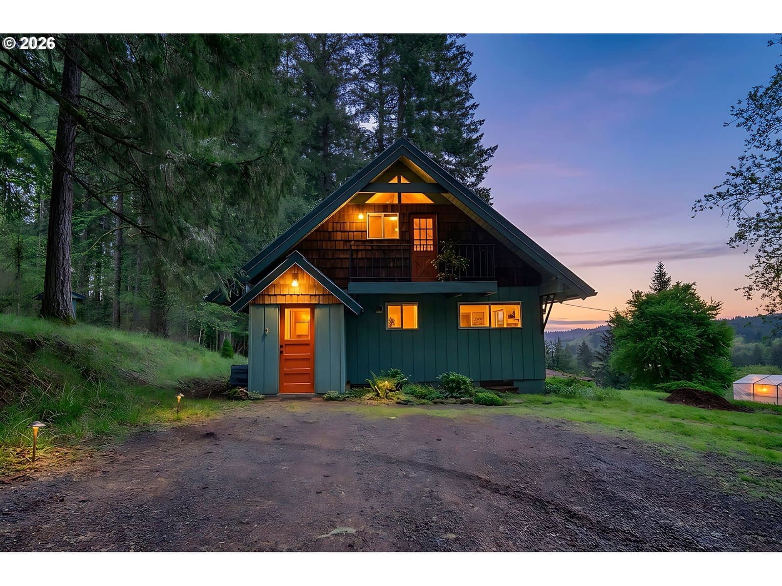 Listing photo 1 of 6