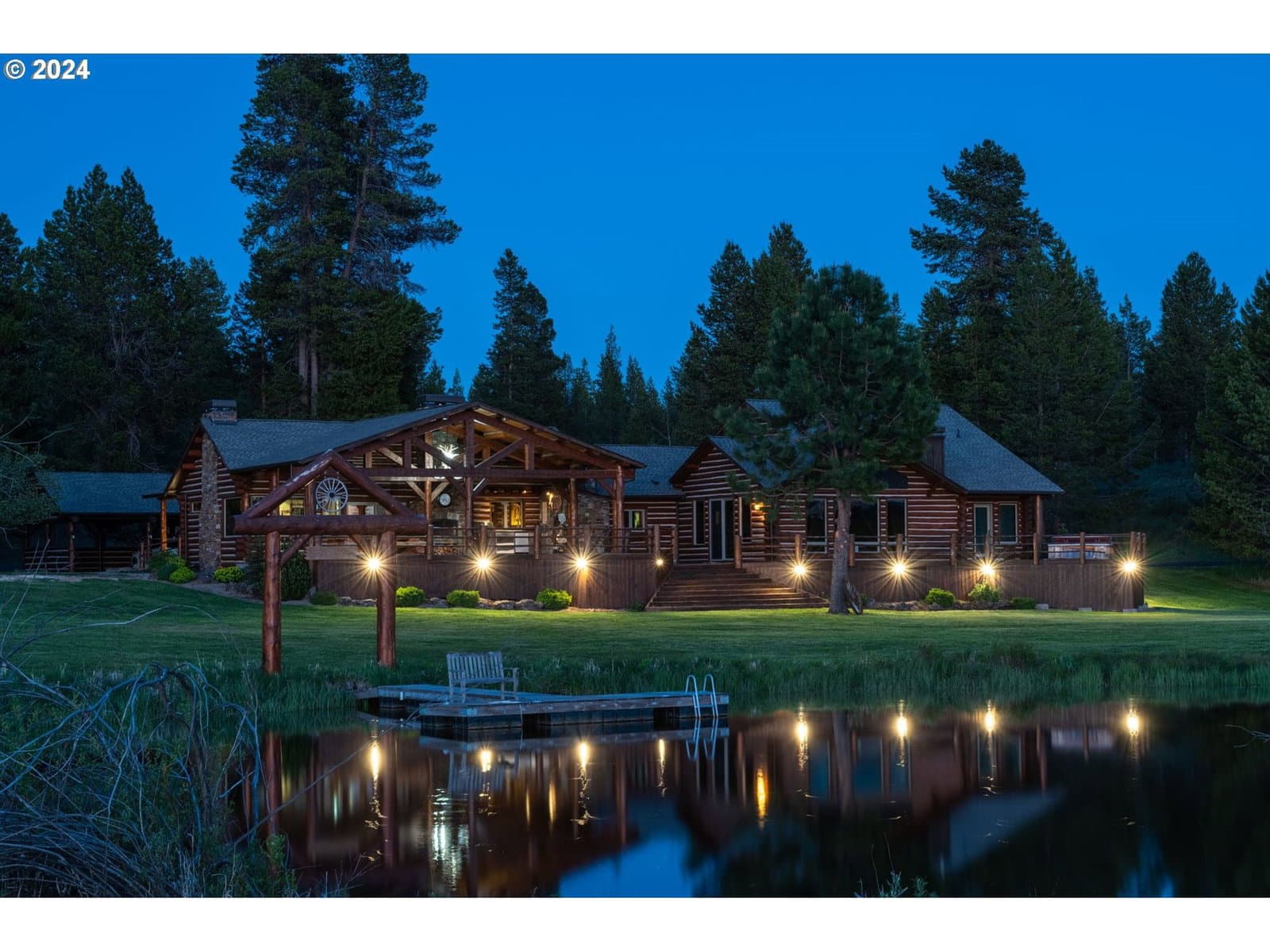 Listing photo 1 of 6