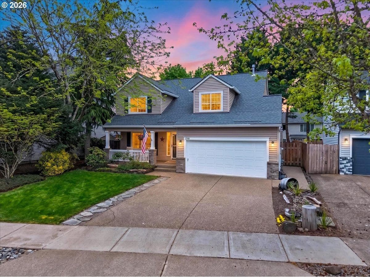 Listing photo 1 of 6