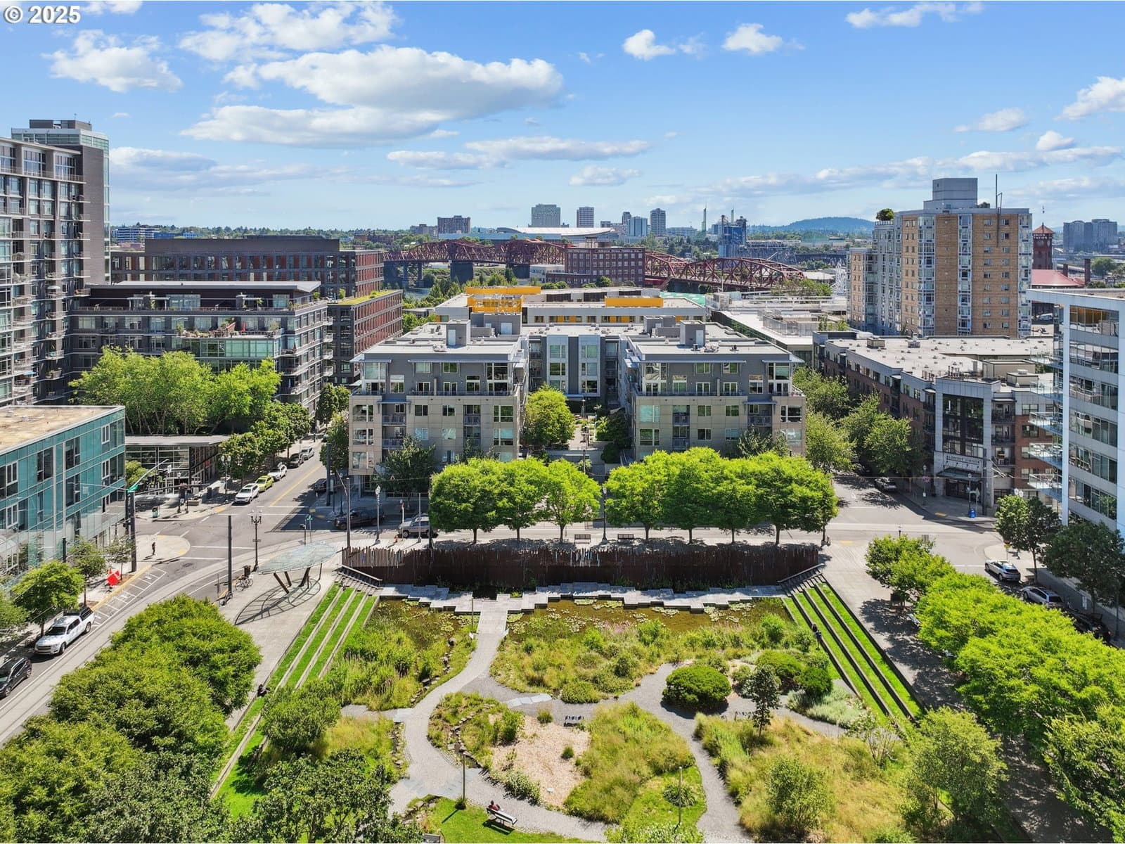 Listing photo 1 of 6