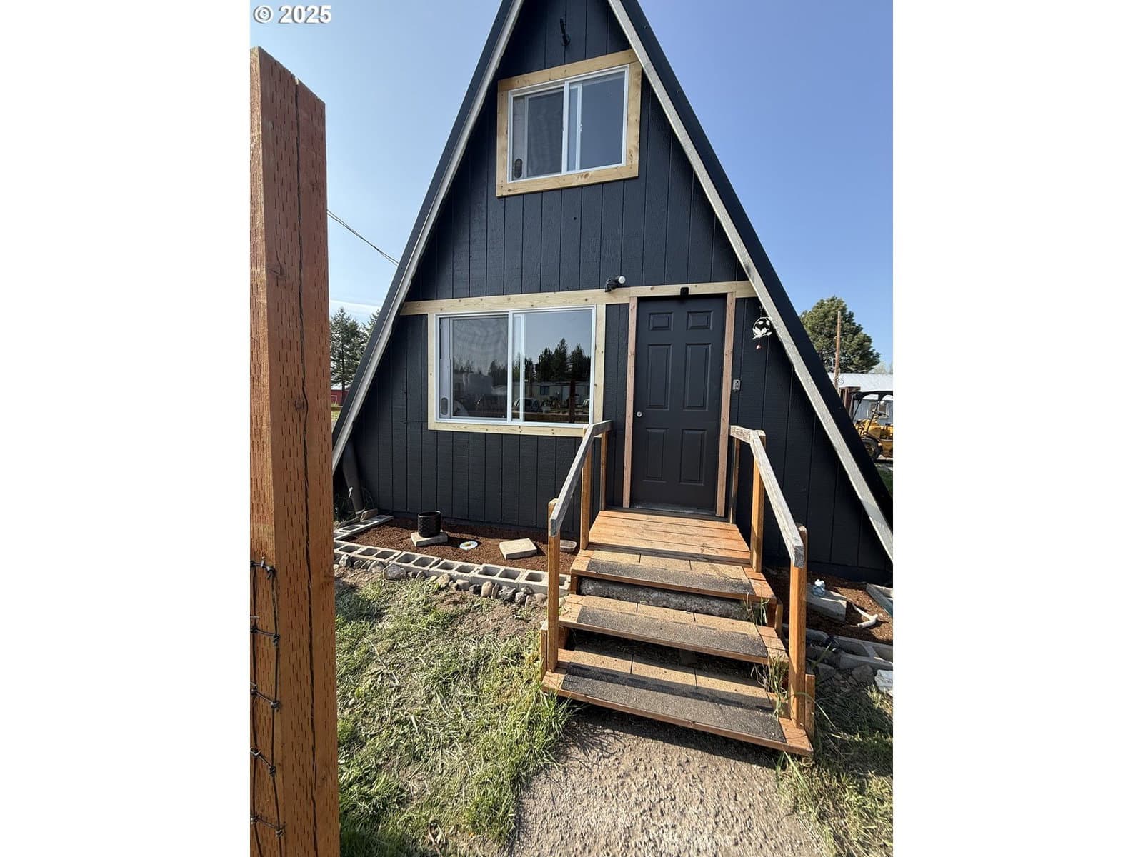 Listing photo 1 of 6