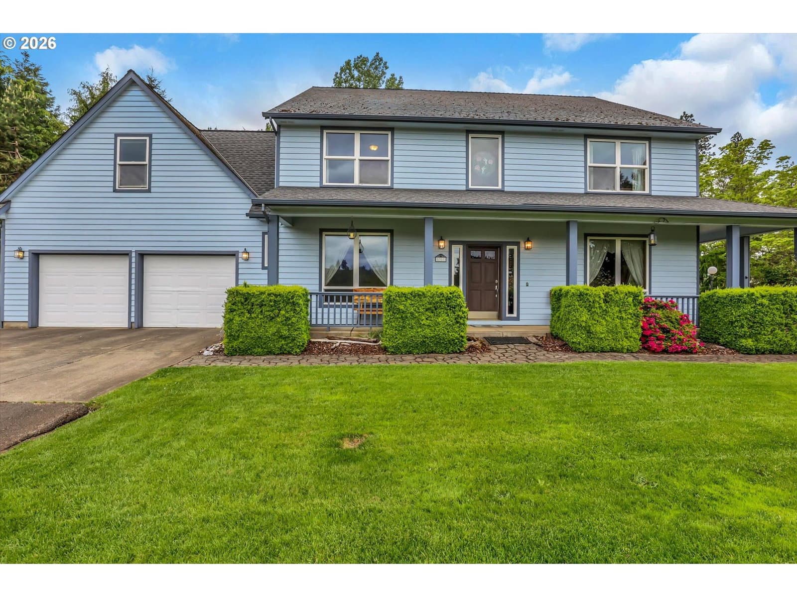 Listing photo 1 of 6