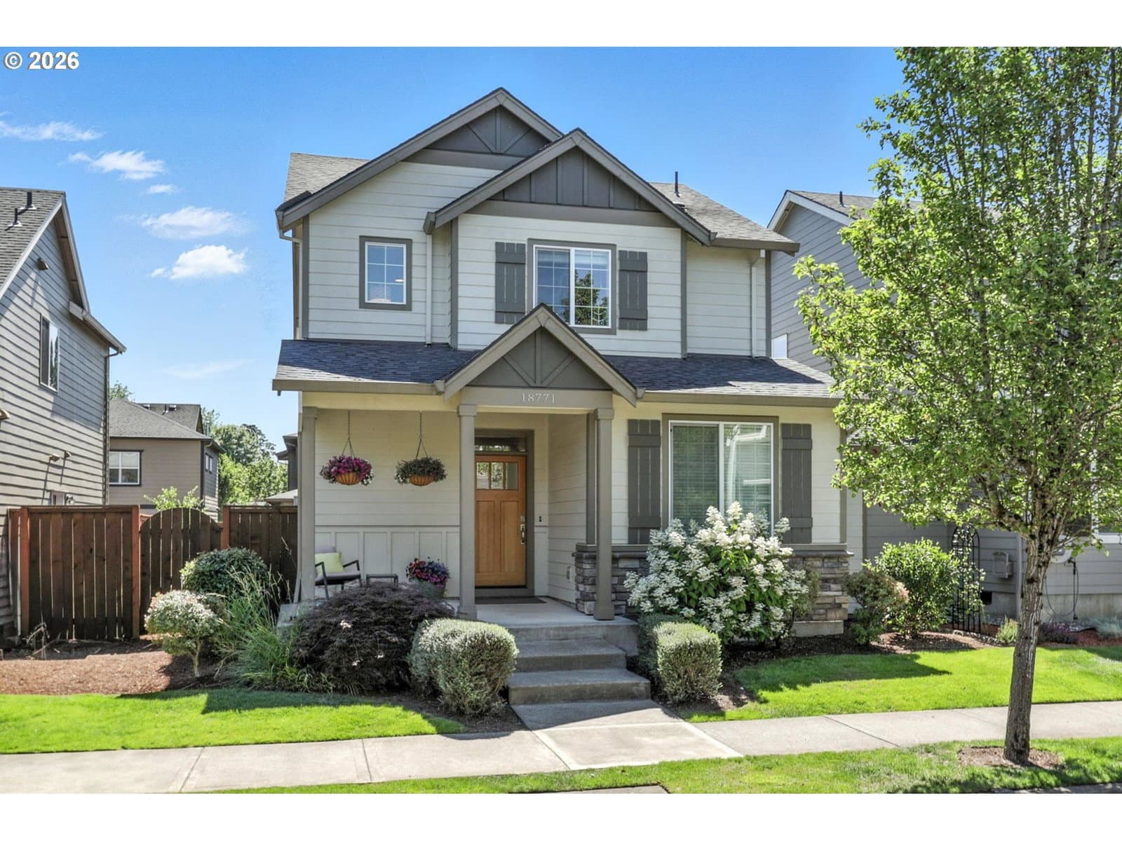 Listing photo 1 of 6