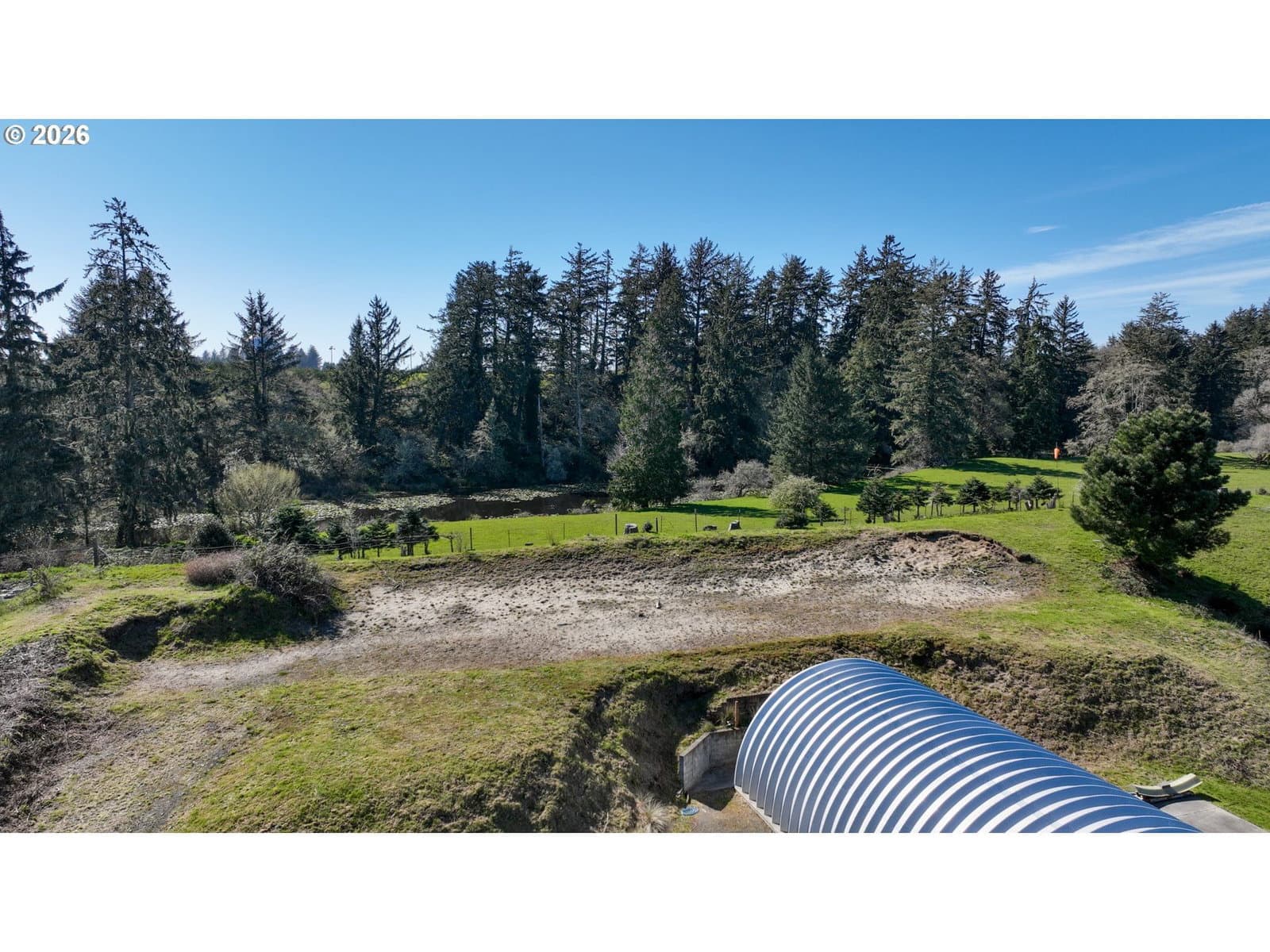 Listing photo 1 of 6