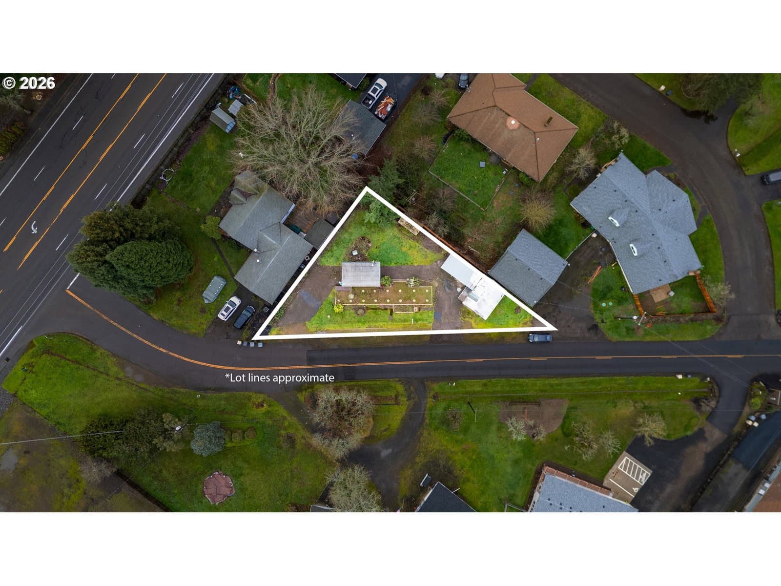 Listing photo 1 of 6