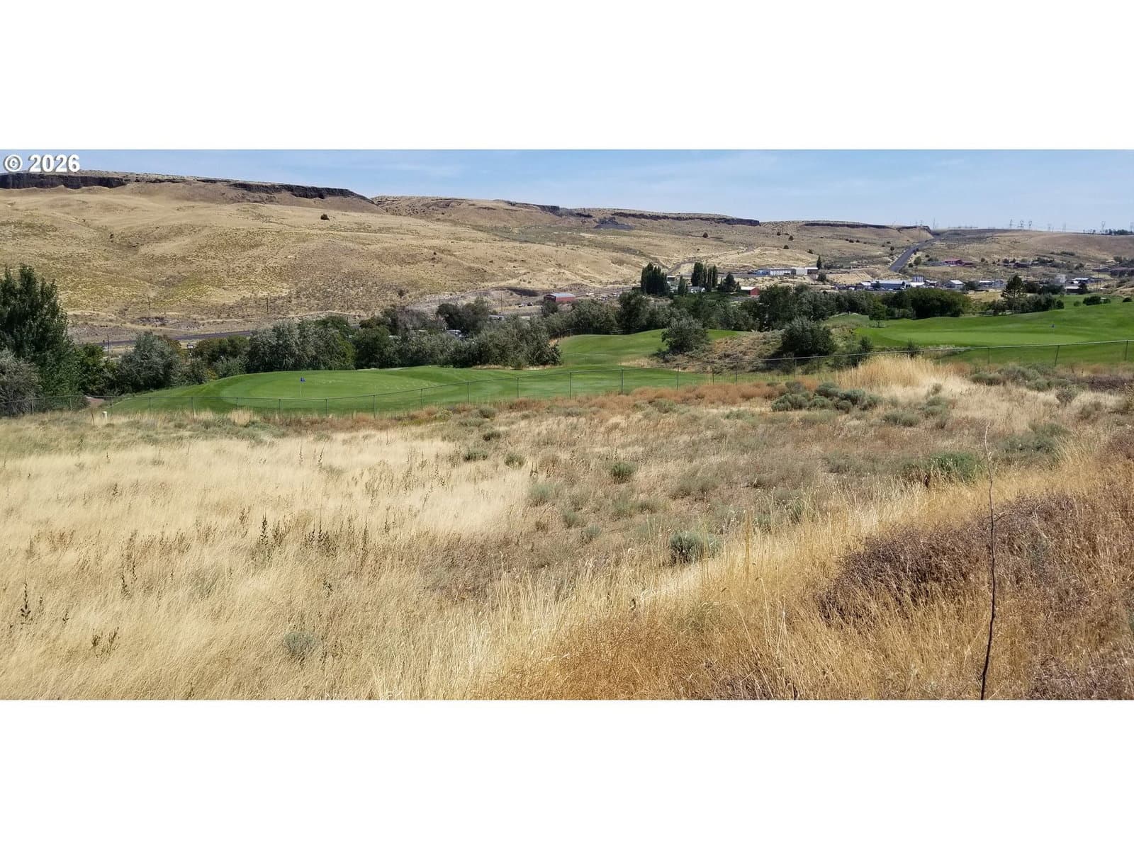 Listing photo 1 of 6