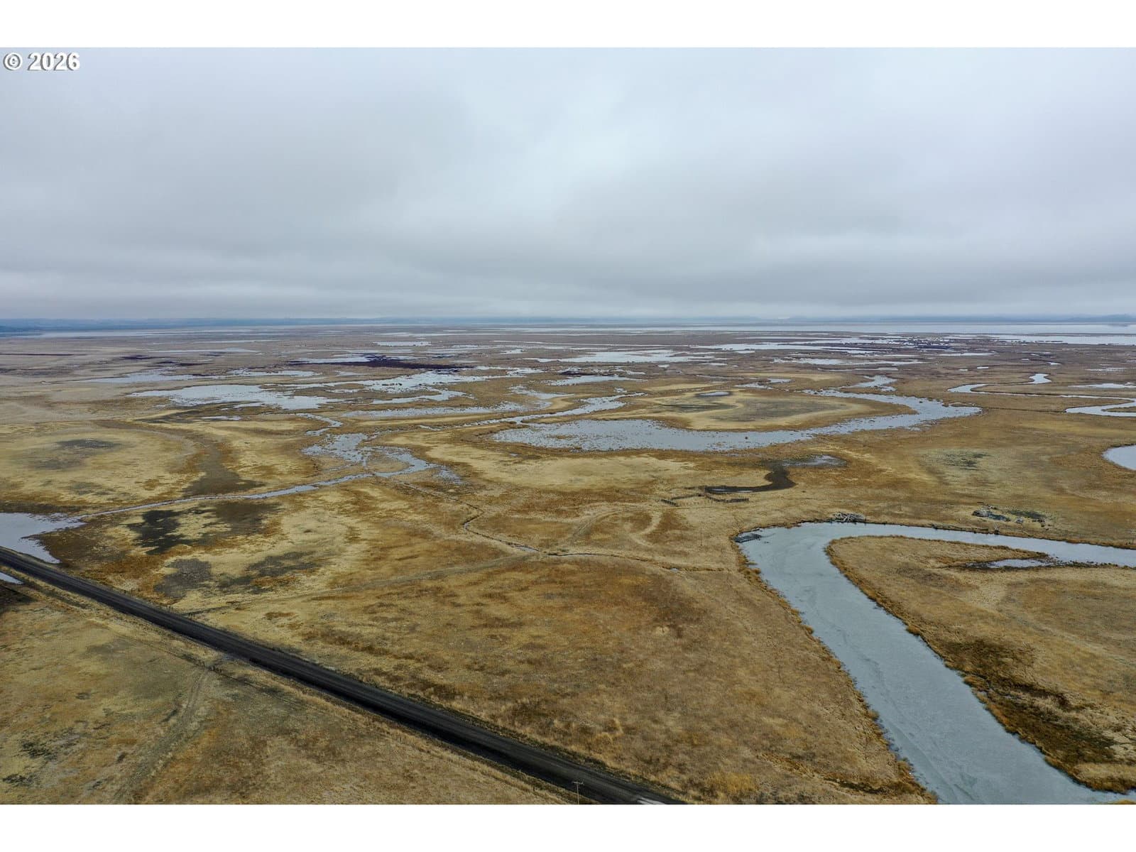 Listing photo 1 of 6