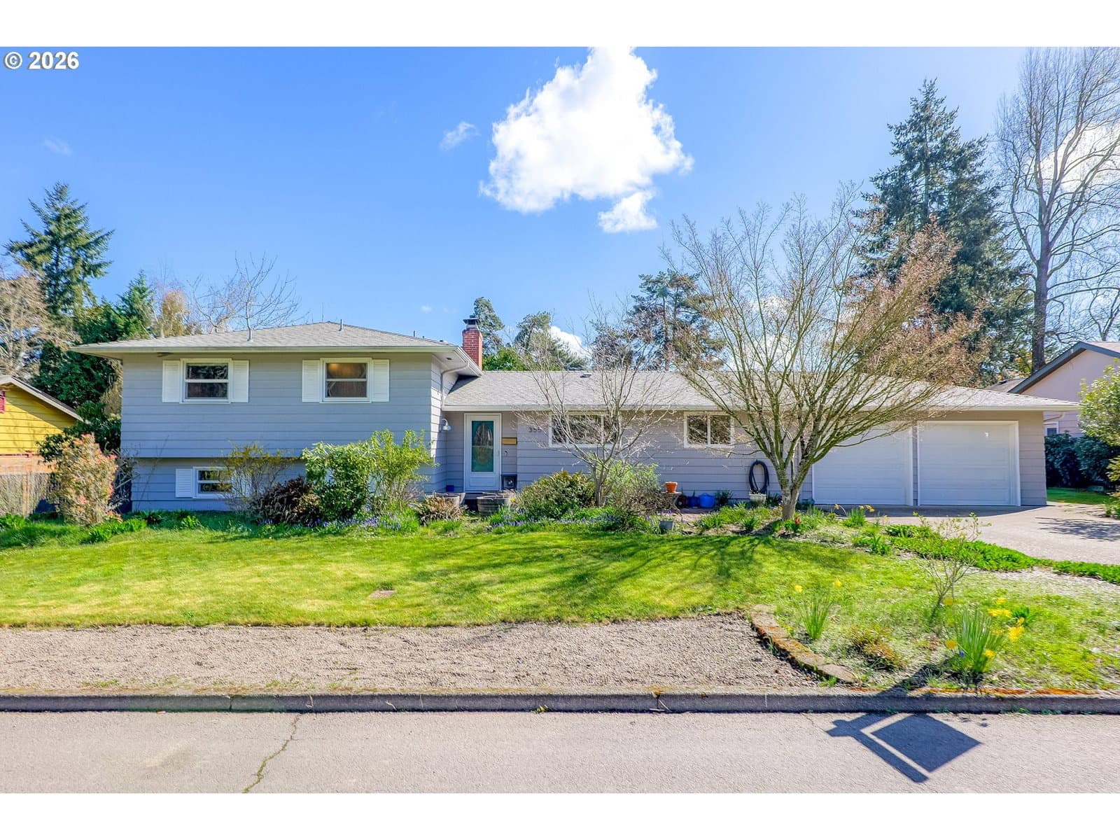 Listing photo 1 of 6