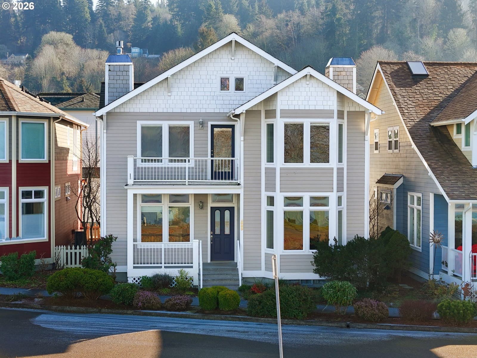 Listing photo 1 of 6