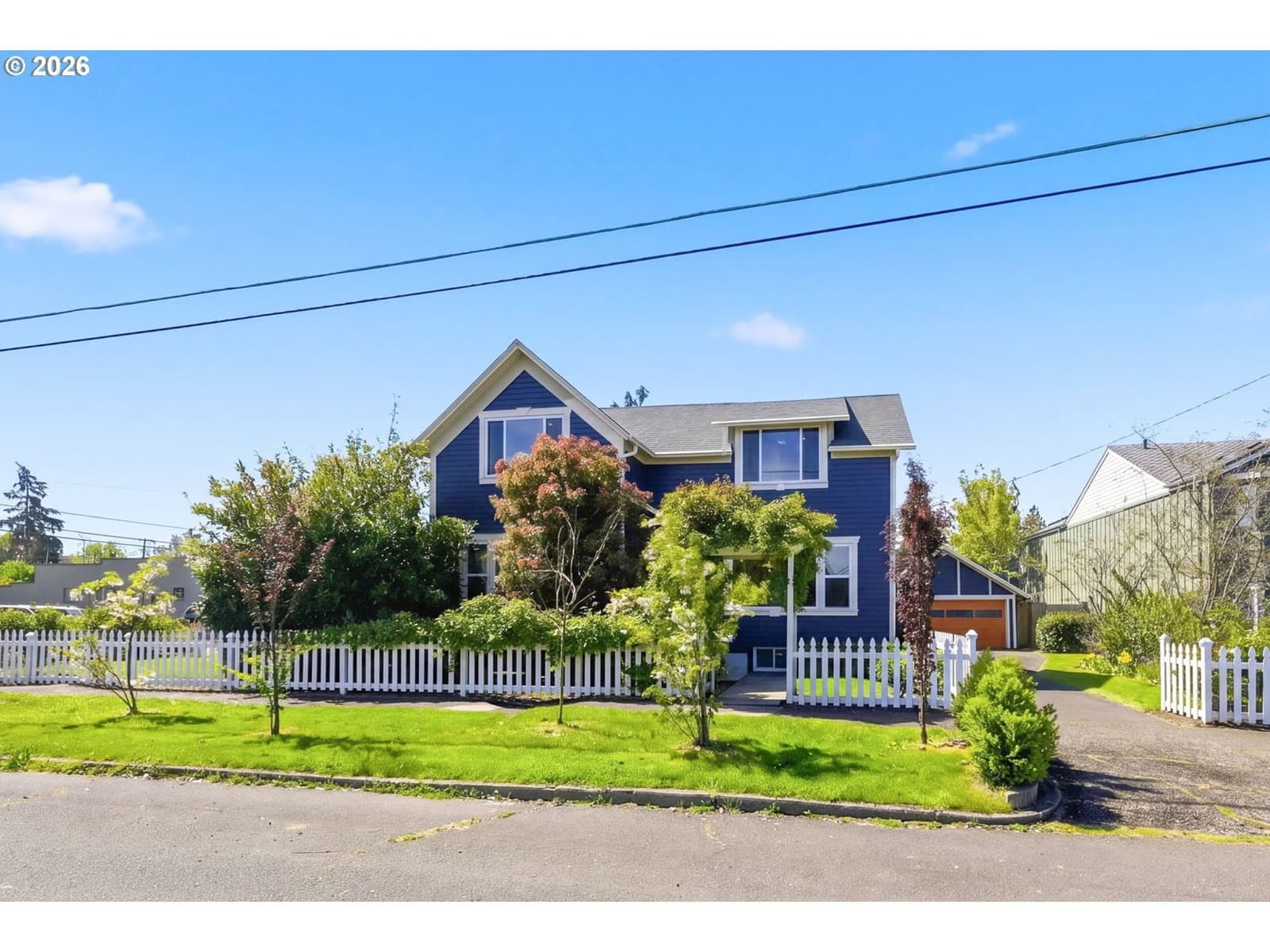 Listing photo 1 of 6