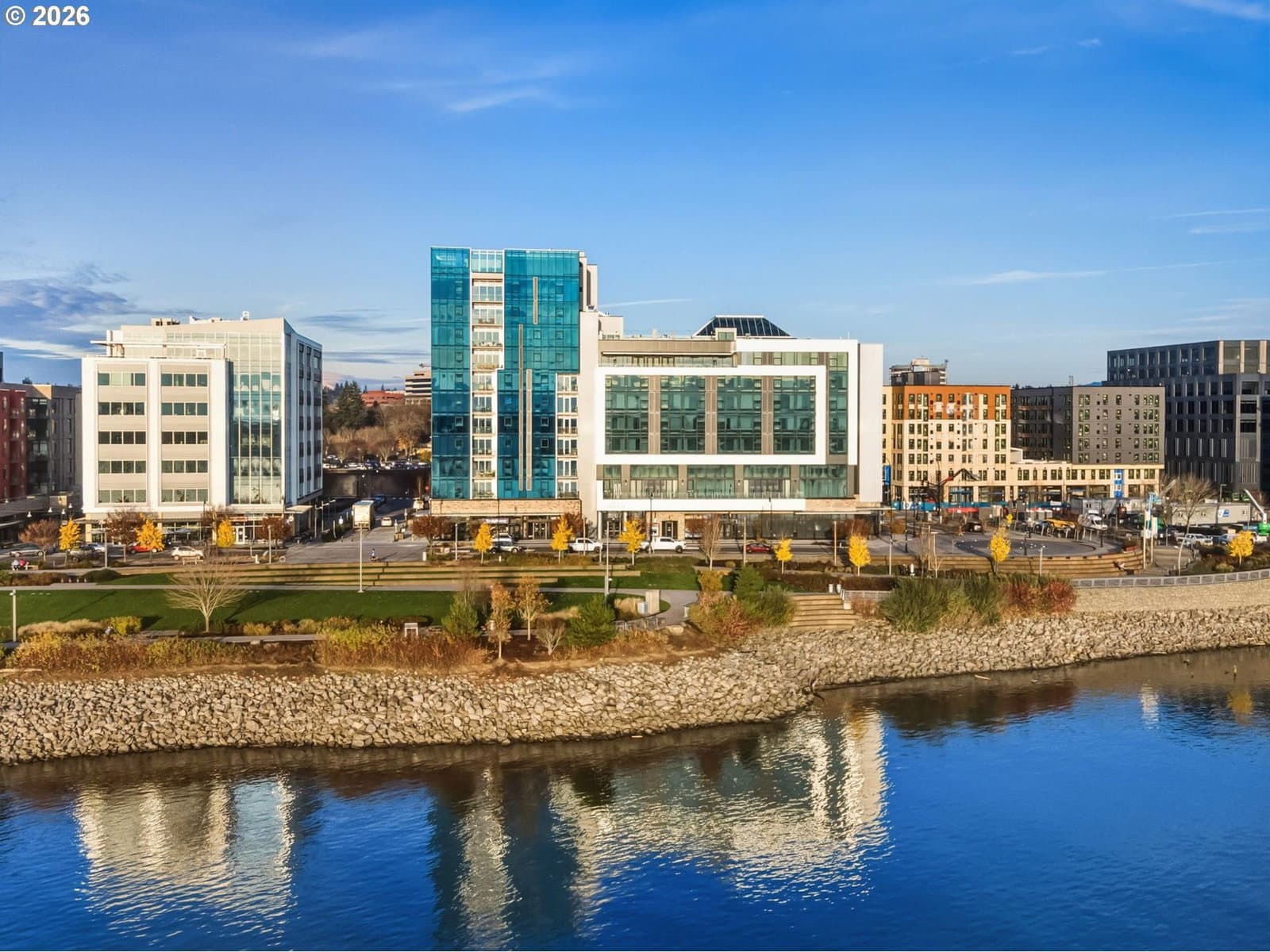 Listing photo 1 of 6