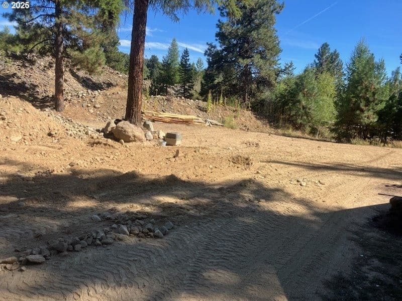 Listing photo 1 of 6