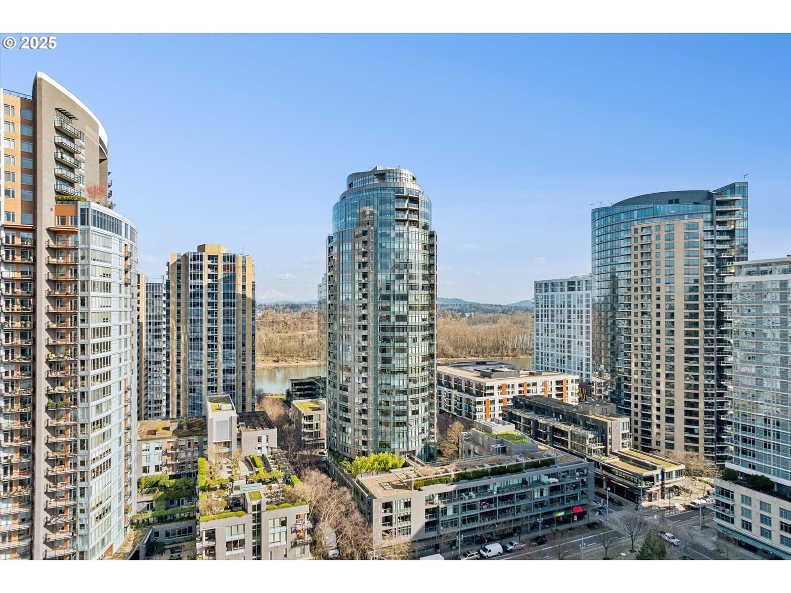 Listing photo 1 of 6