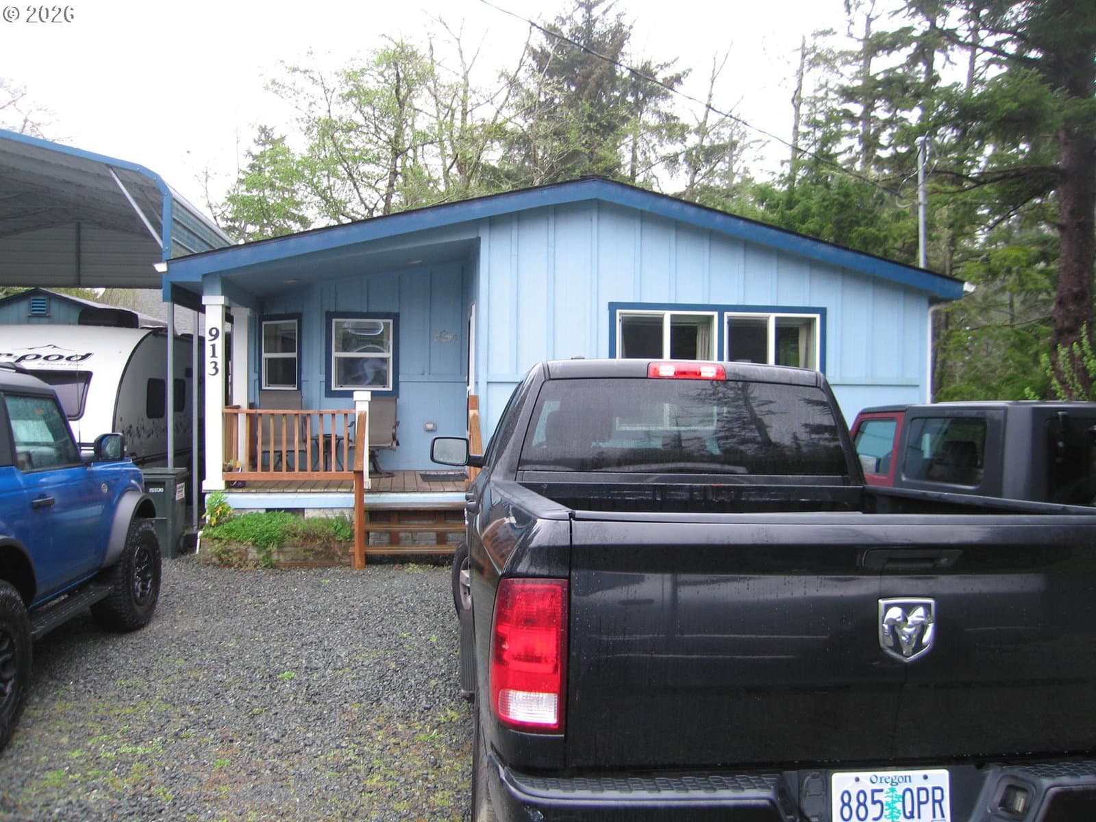 Listing photo 1 of 6