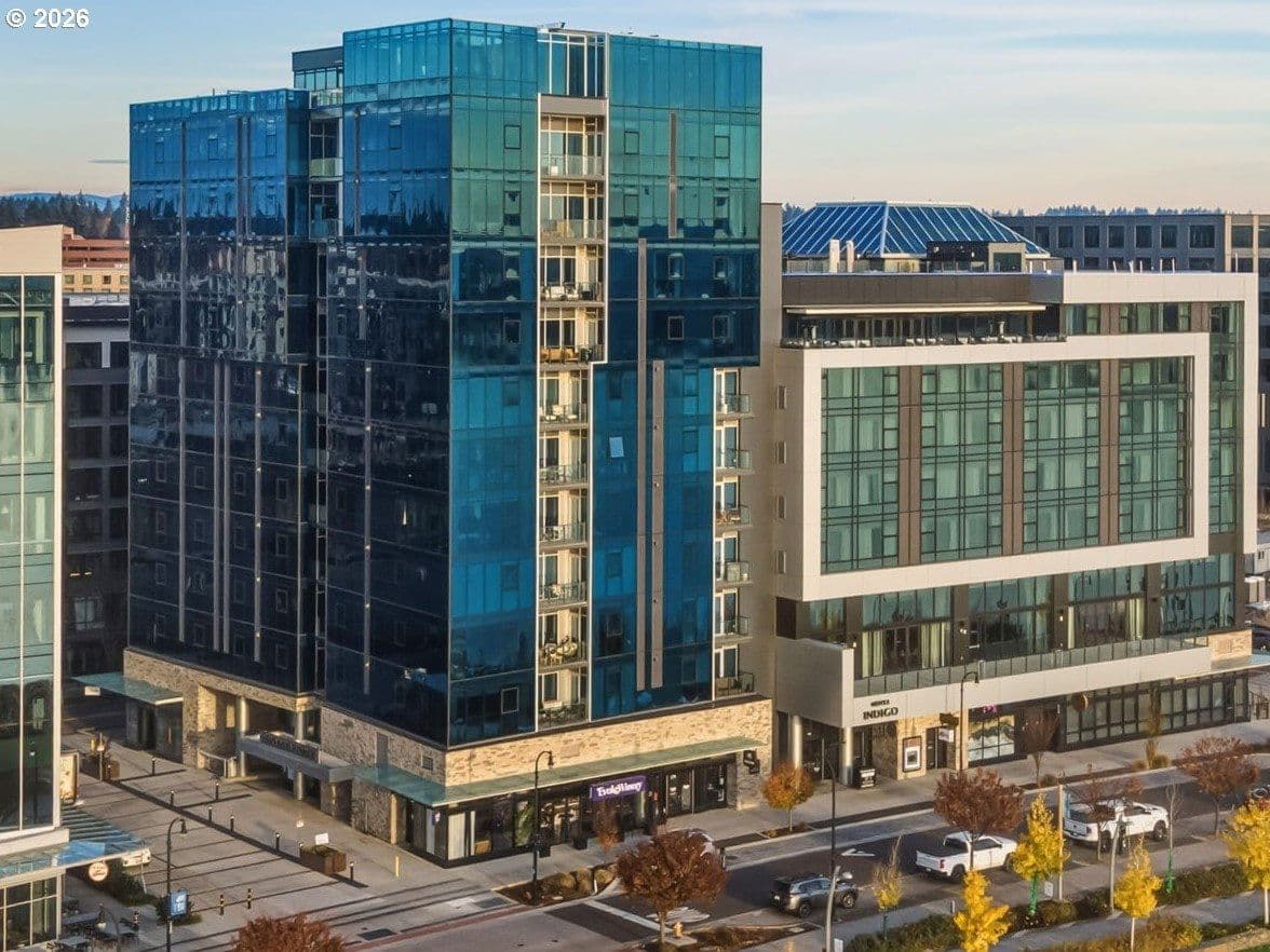 Listing photo 1 of 6