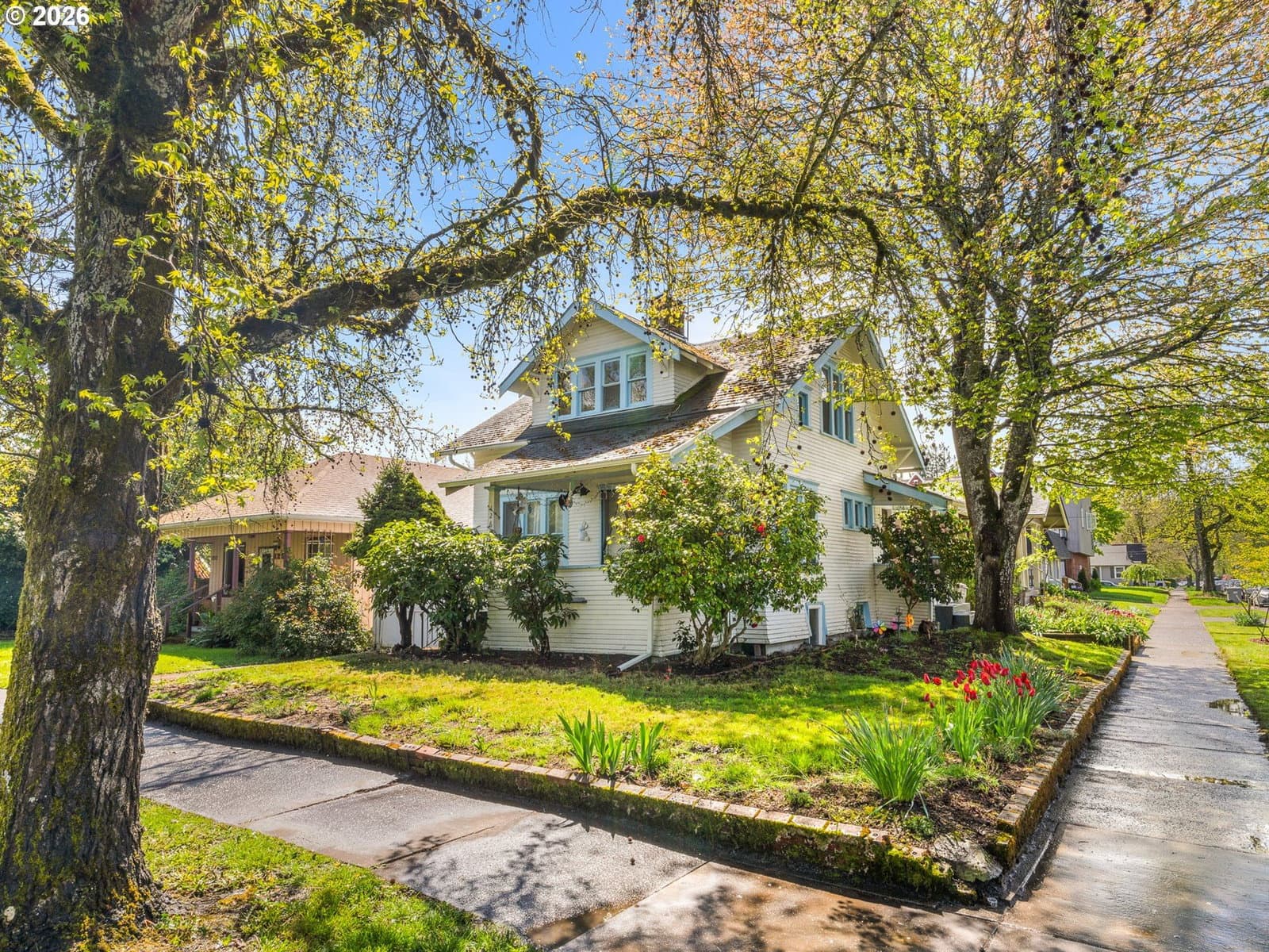 Listing photo 1 of 6