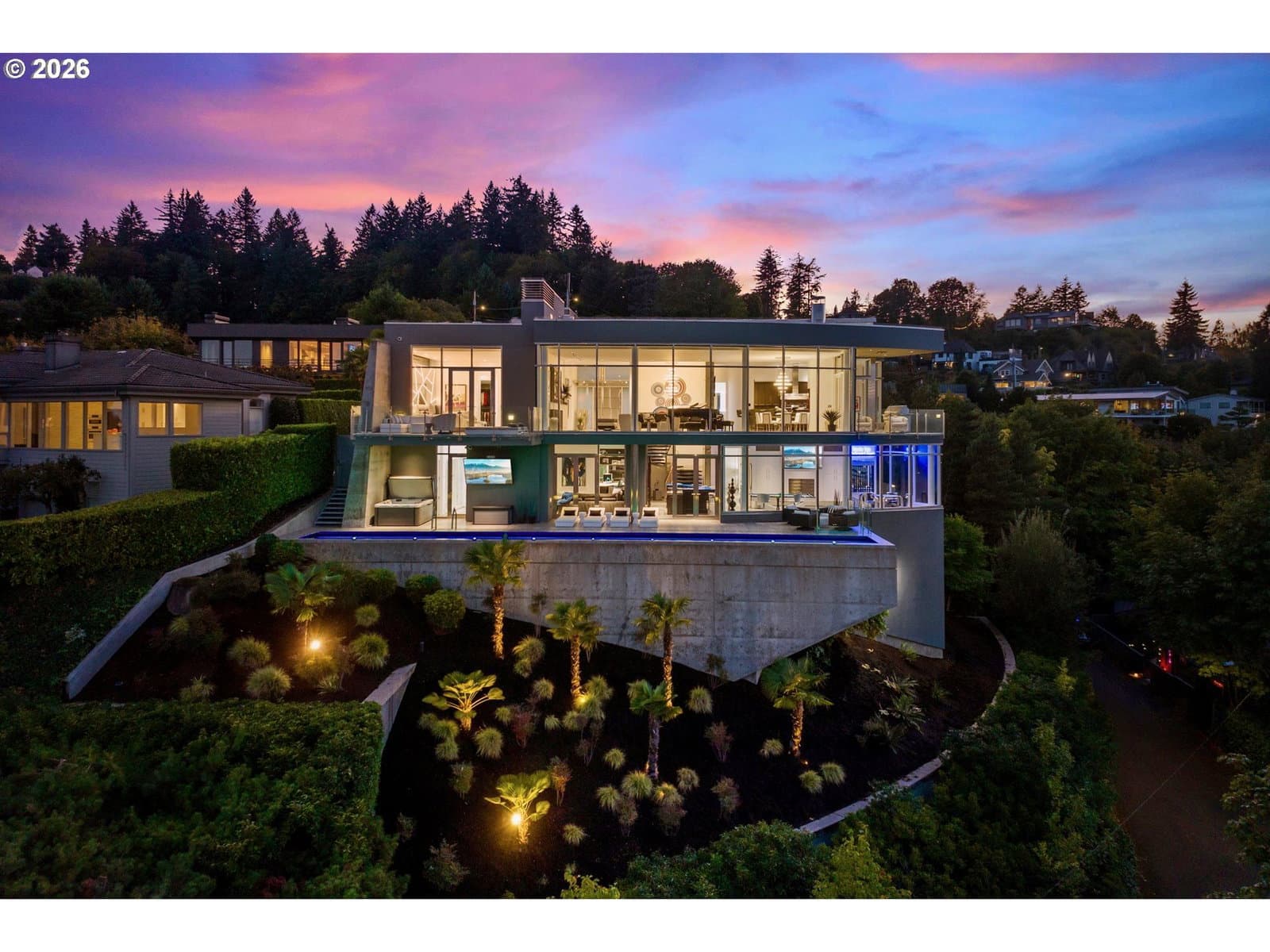 Listing photo 1 of 6