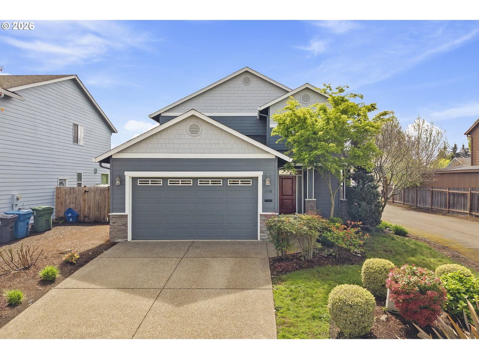 Listing photo 1 of 6