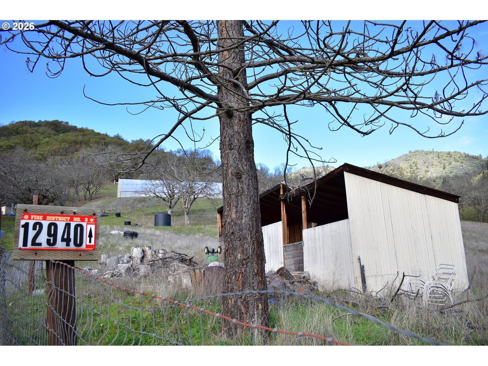 Listing photo 1 of 6