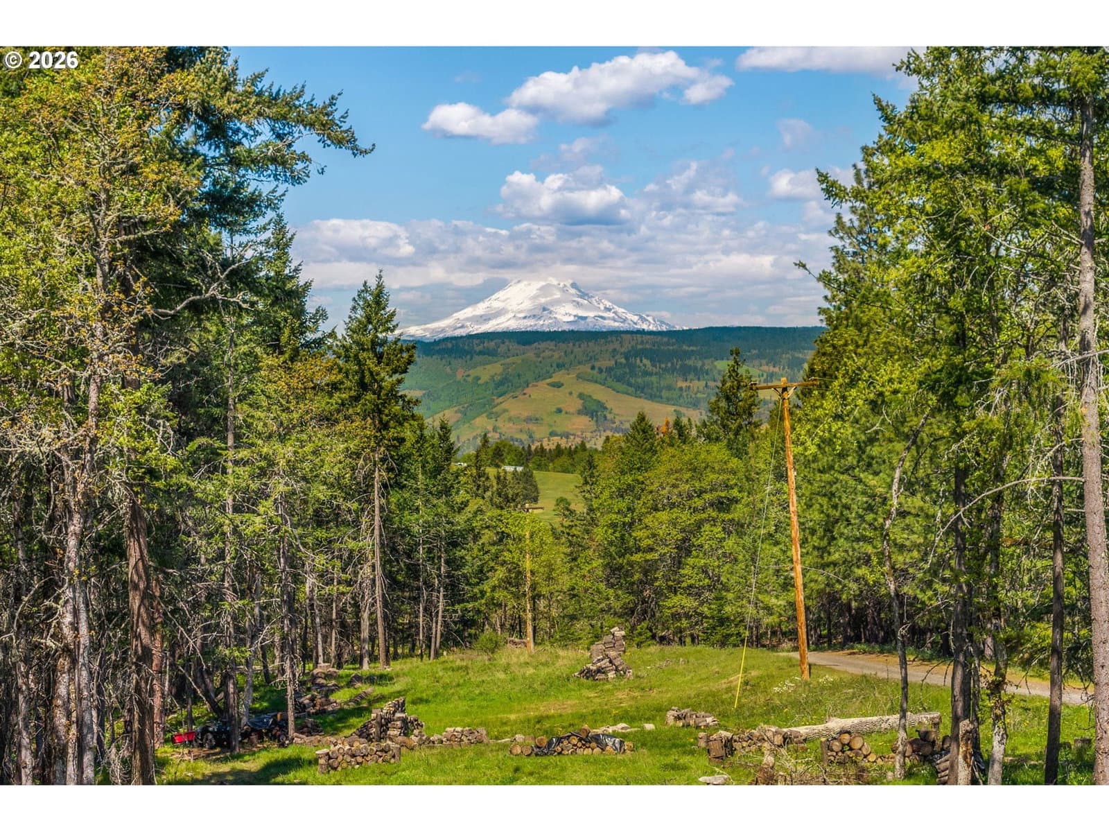 Listing photo 1 of 6