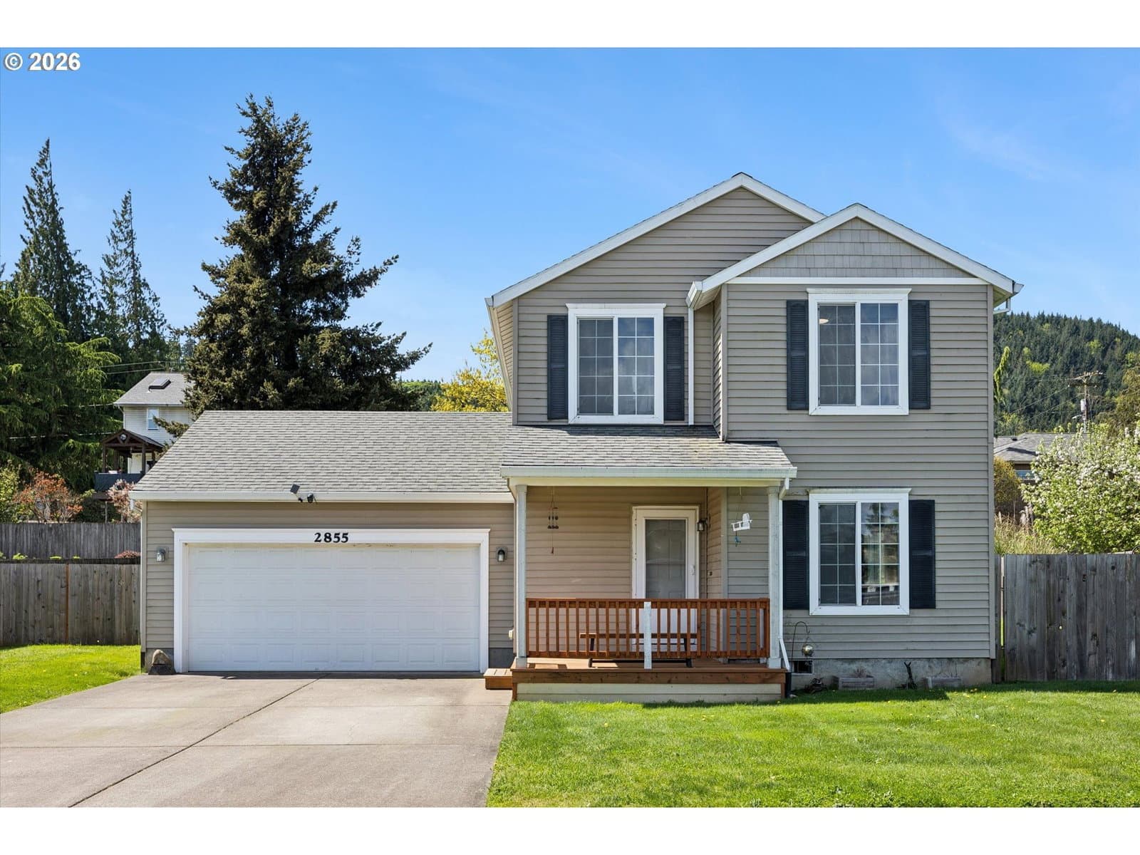 Listing photo 1 of 6