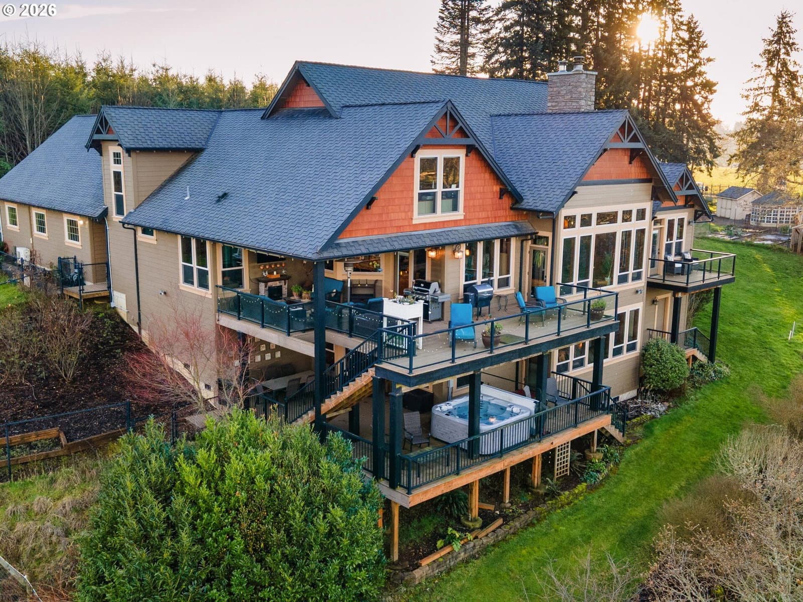 Listing photo 1 of 6