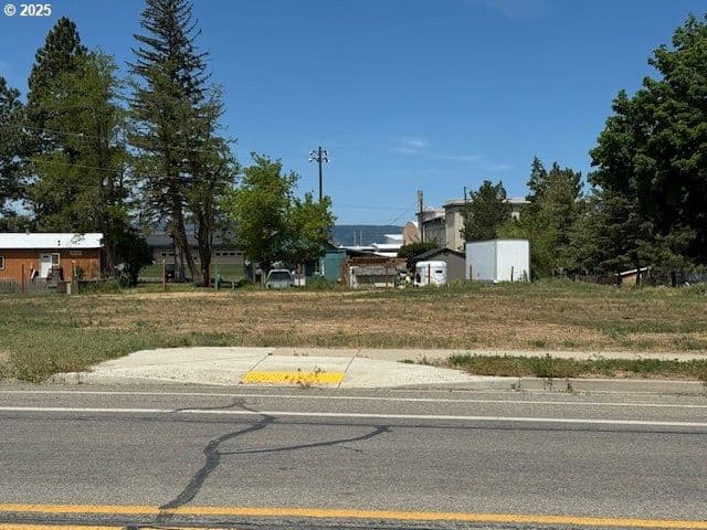 Listing photo 1 of 1