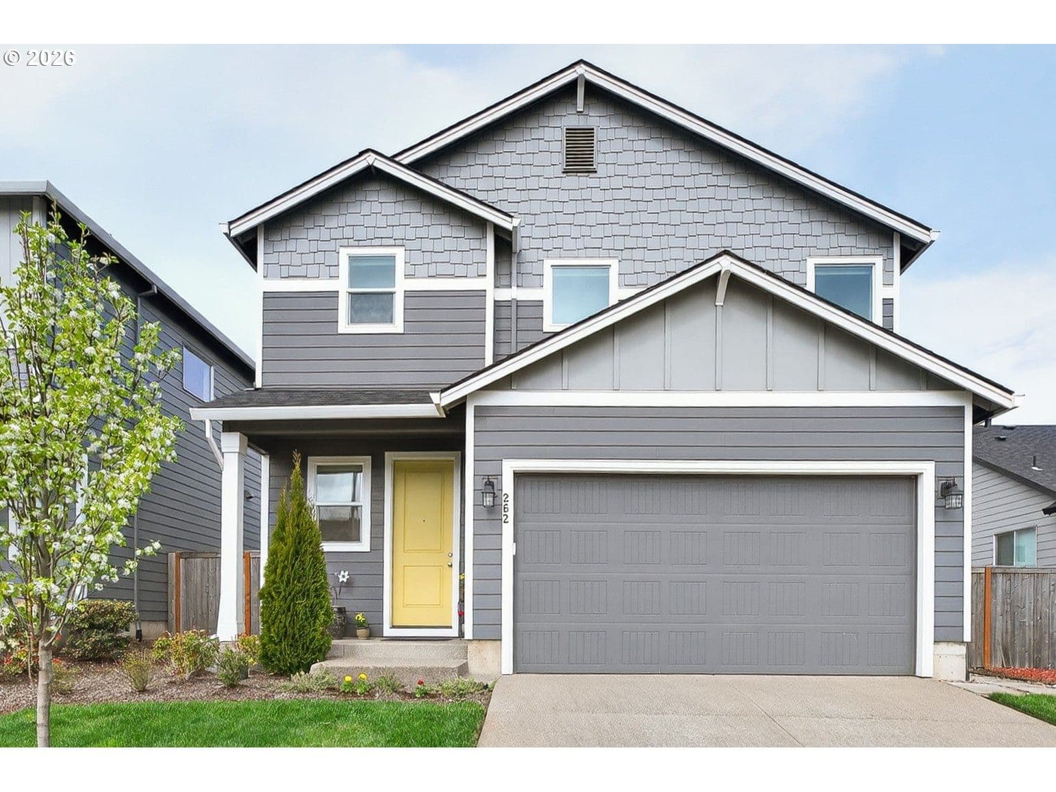 Listing photo 1 of 6