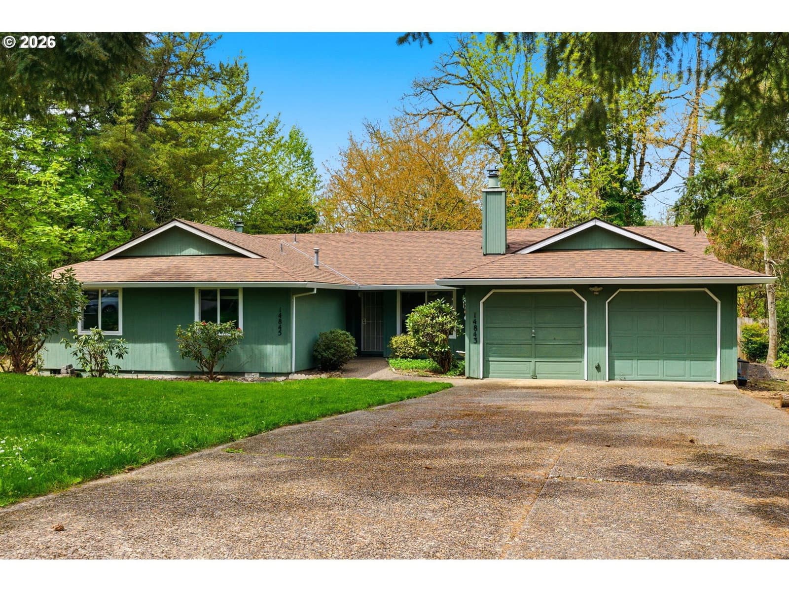 Listing photo 1 of 6