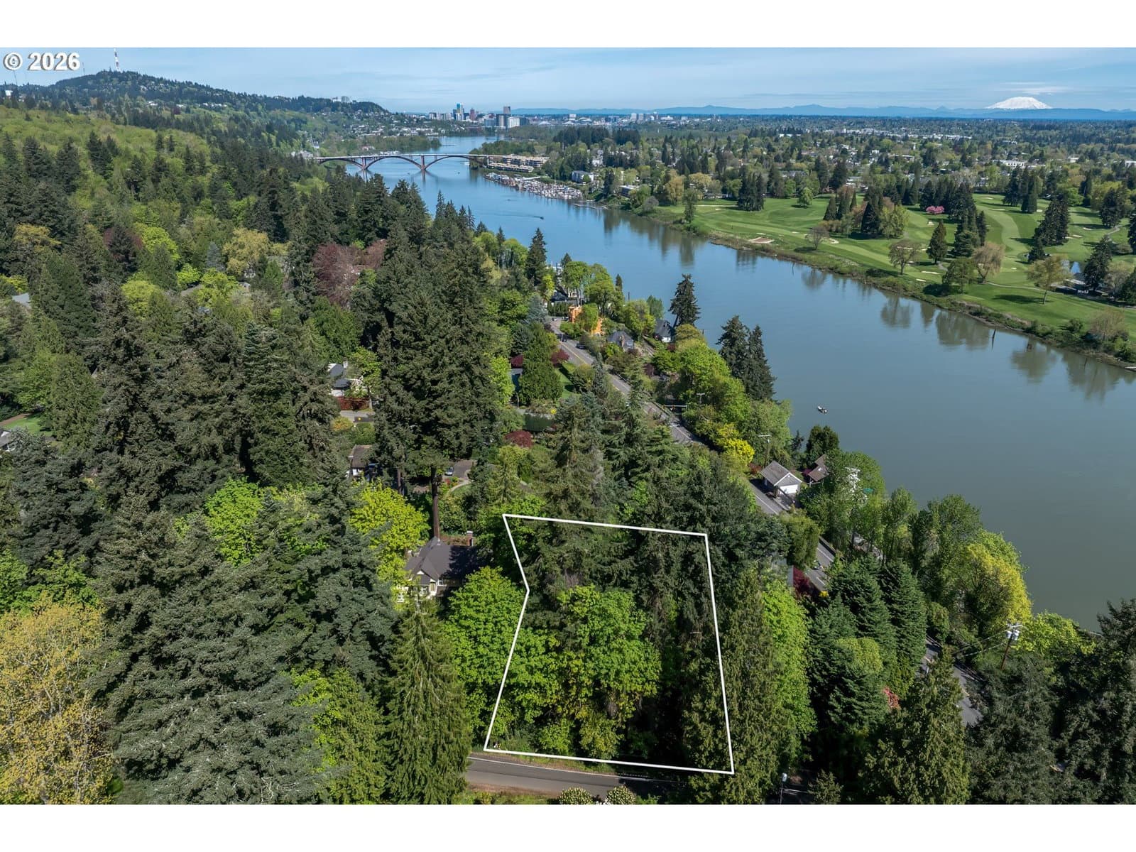 Listing photo 1 of 6