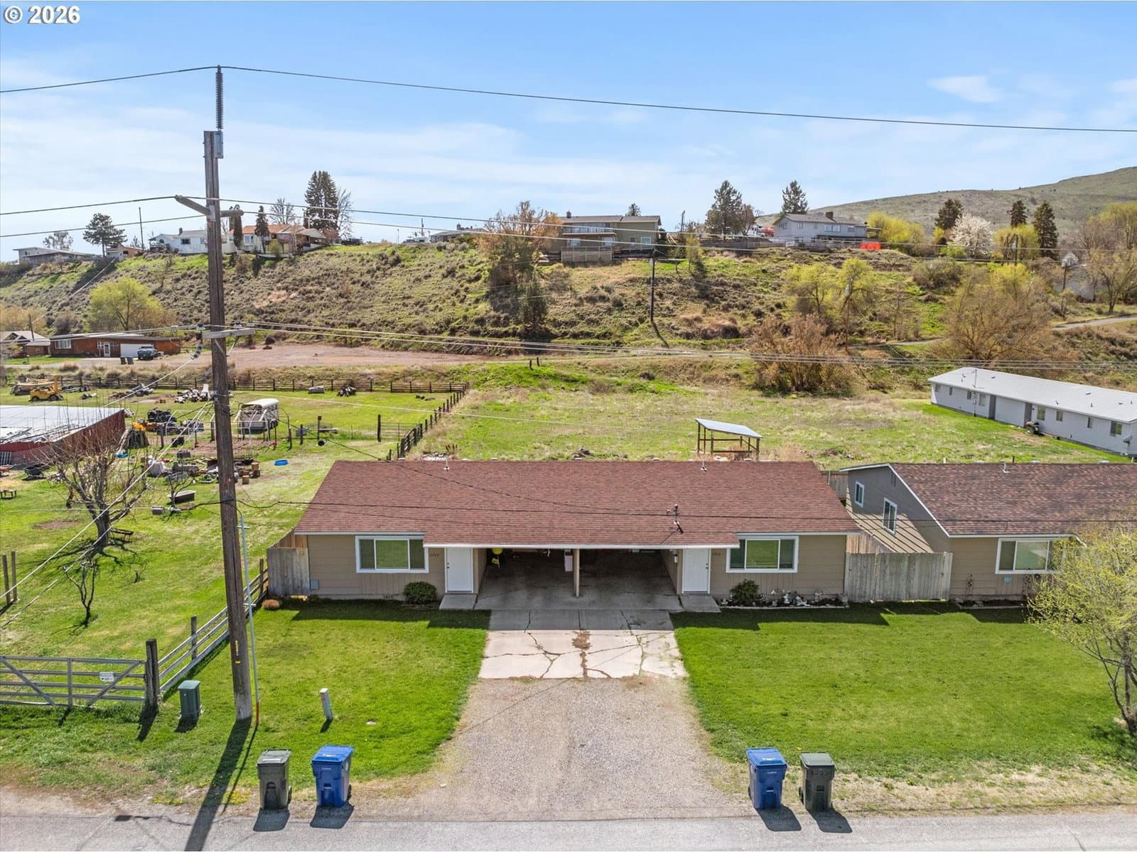 Listing photo 1 of 6