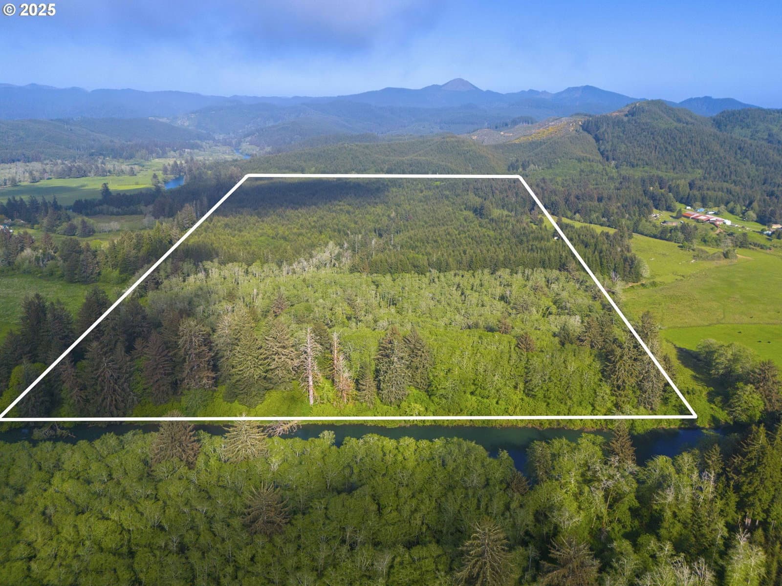 Listing photo 1 of 6