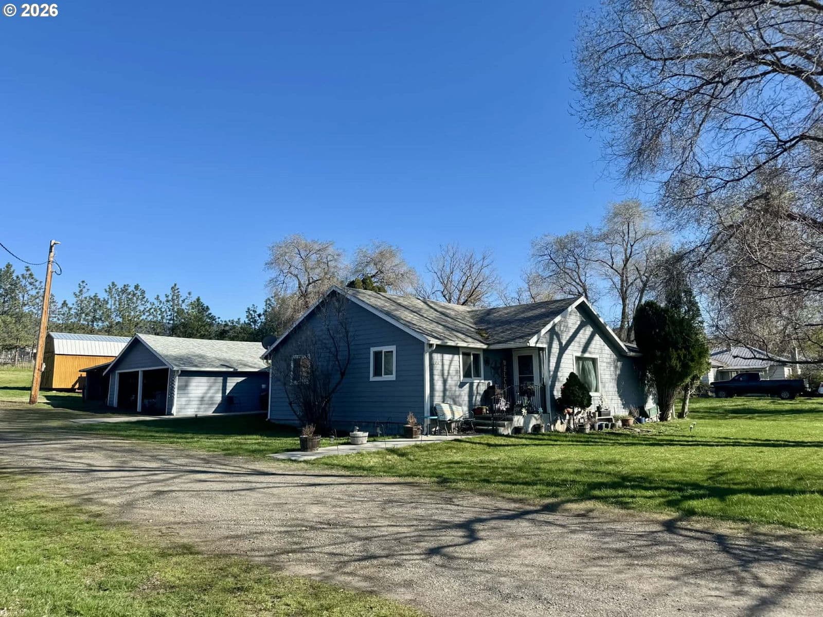 Listing photo 1 of 6