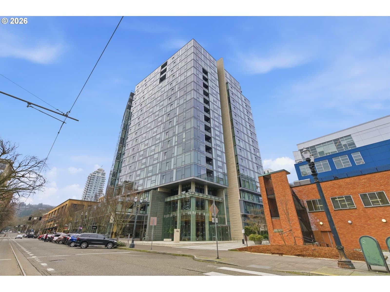 Listing photo 1 of 6