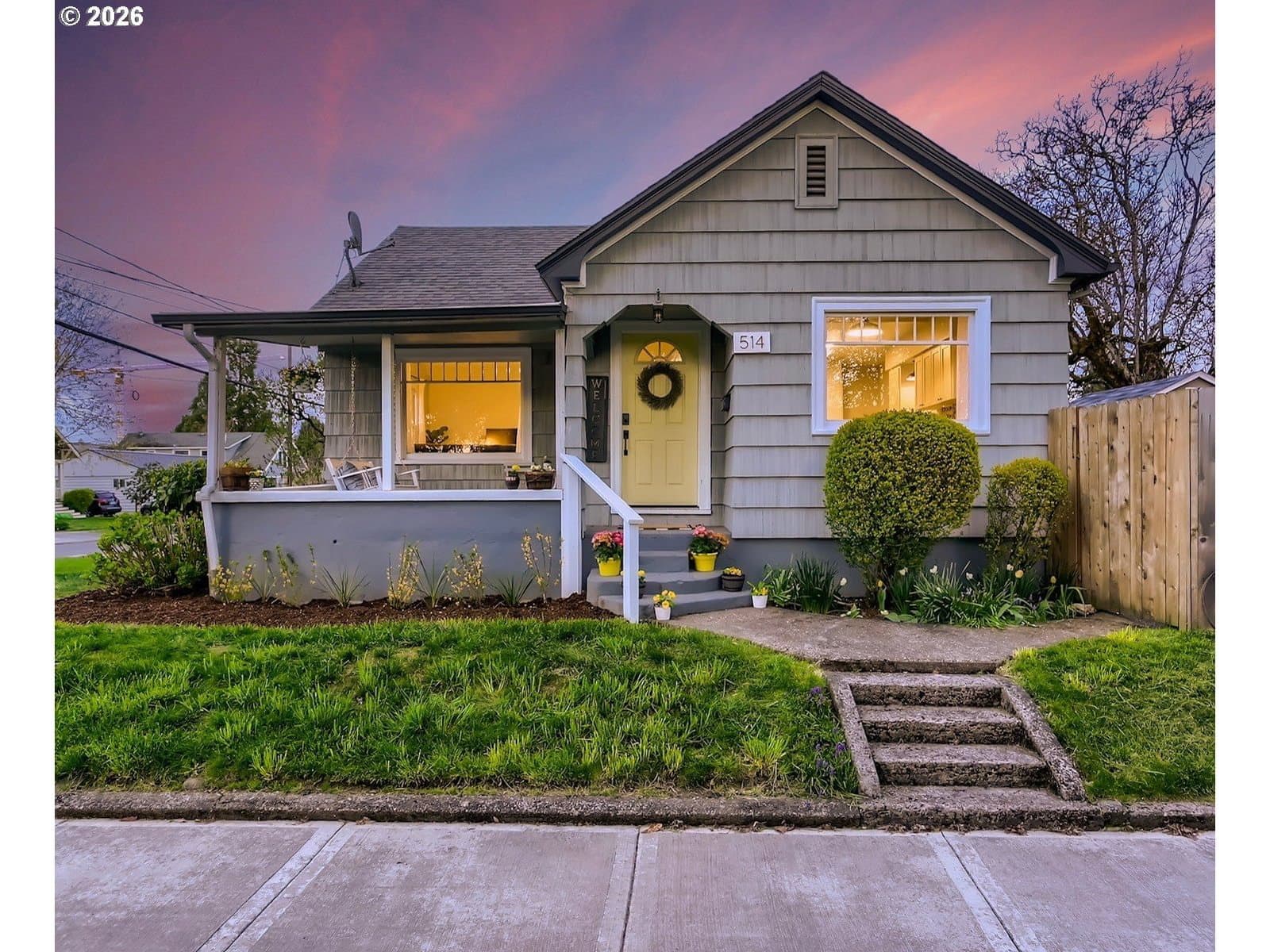 Listing photo 1 of 6