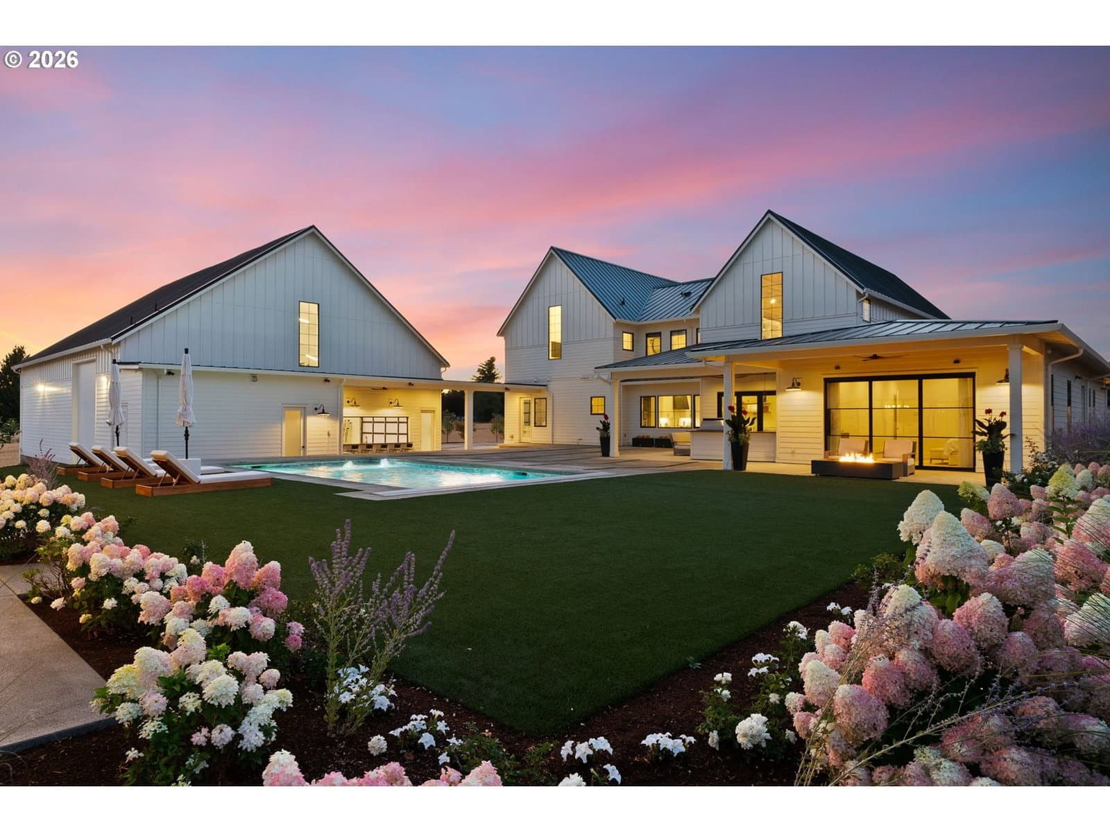 Listing photo 1 of 6